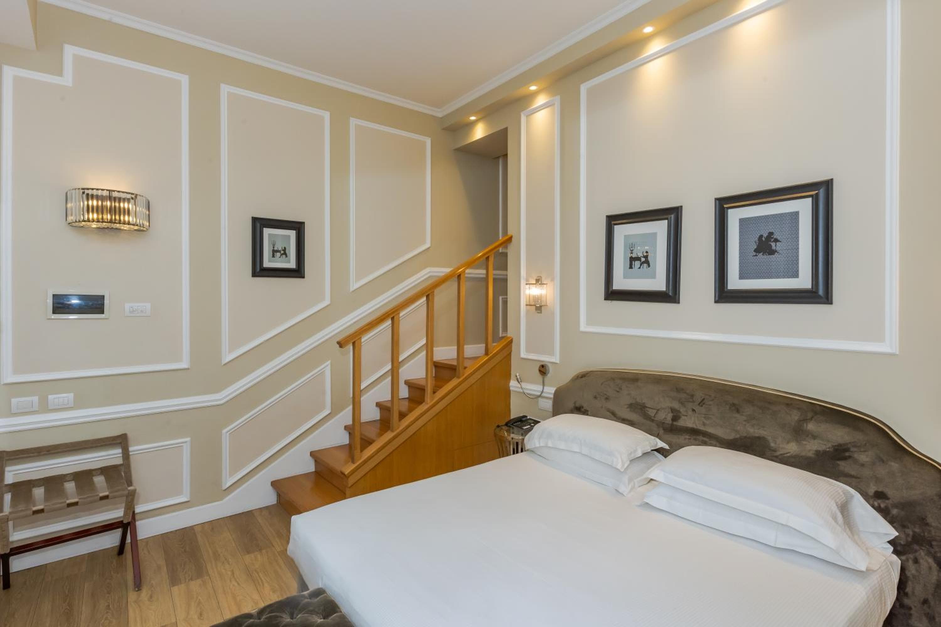 FH55 Hotel Calzaiuoli hotel, Via Calzaiuoli 6, Florence, Italy — photo 54