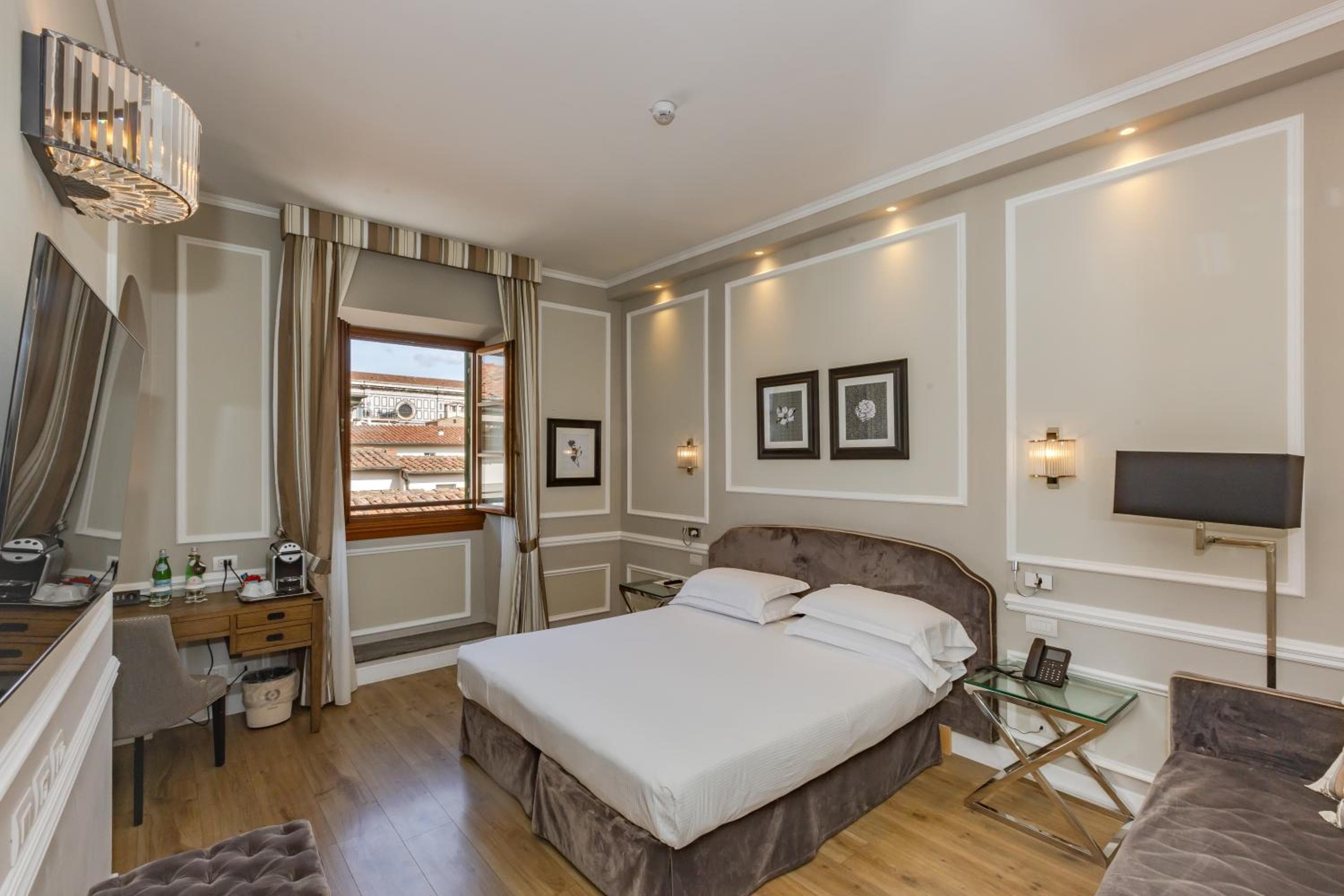 FH55 Hotel Calzaiuoli hotel, Via Calzaiuoli 6, Florence, Italy — photo 57