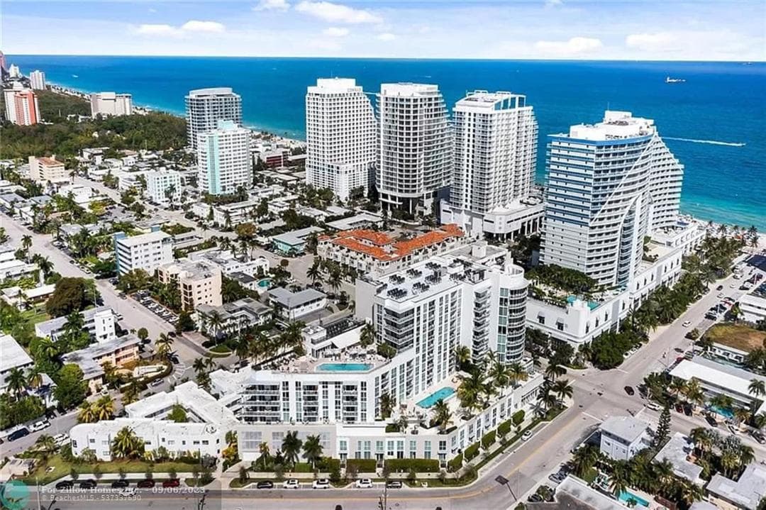 The Glamour of Upscale Downtown Ft. Lauderdale — 2