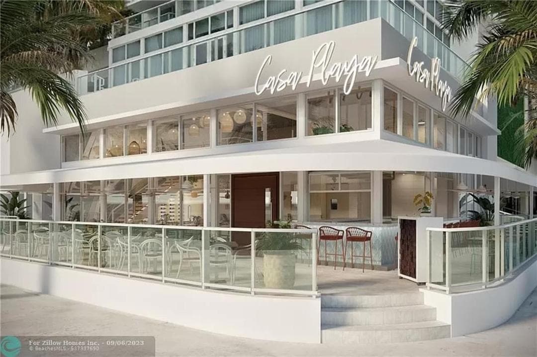 The Glamour of Upscale Downtown Ft. Lauderdale — 3