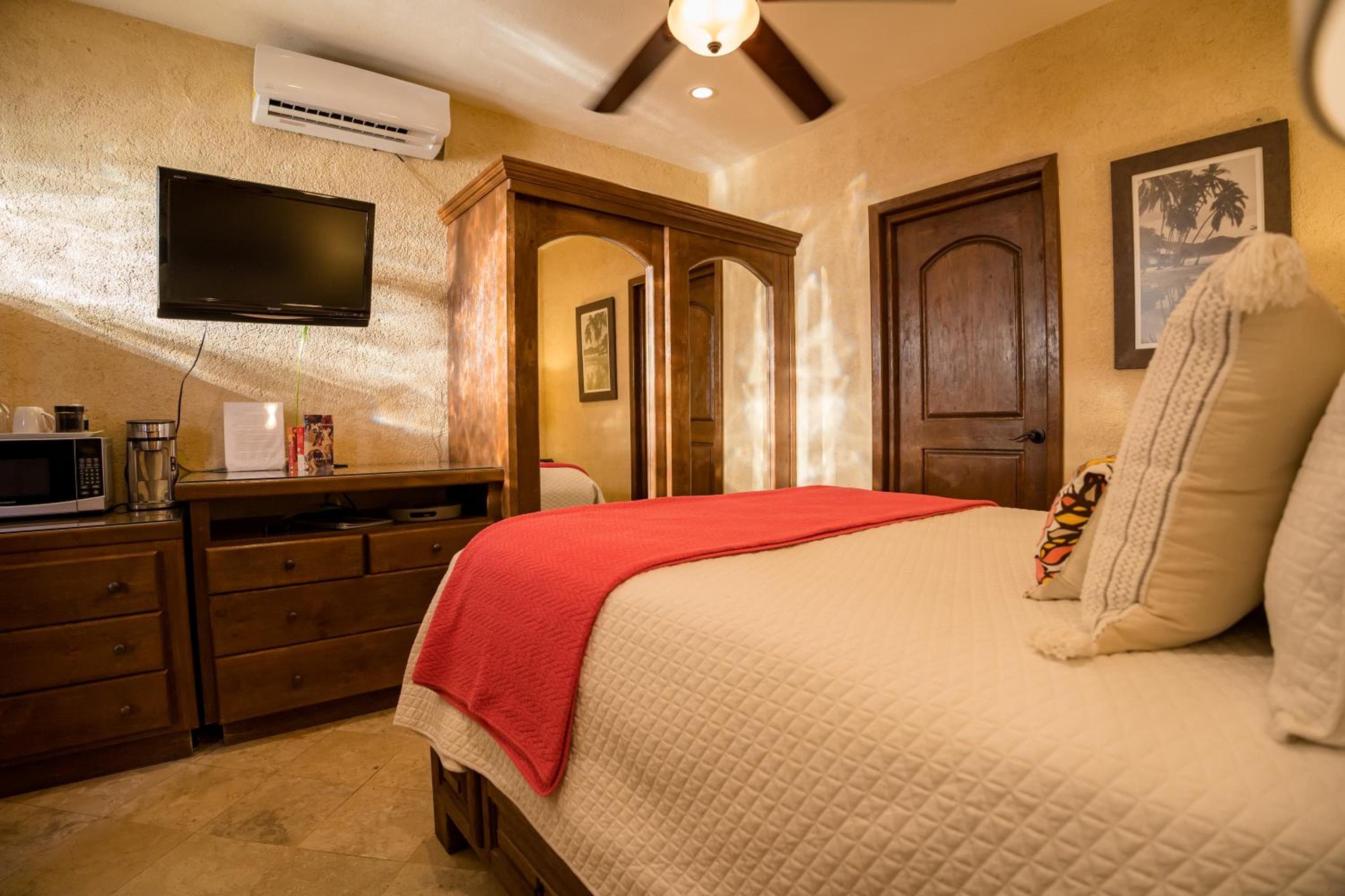 Prime Cabo Stylish Studio Near Beach and Marina — 13