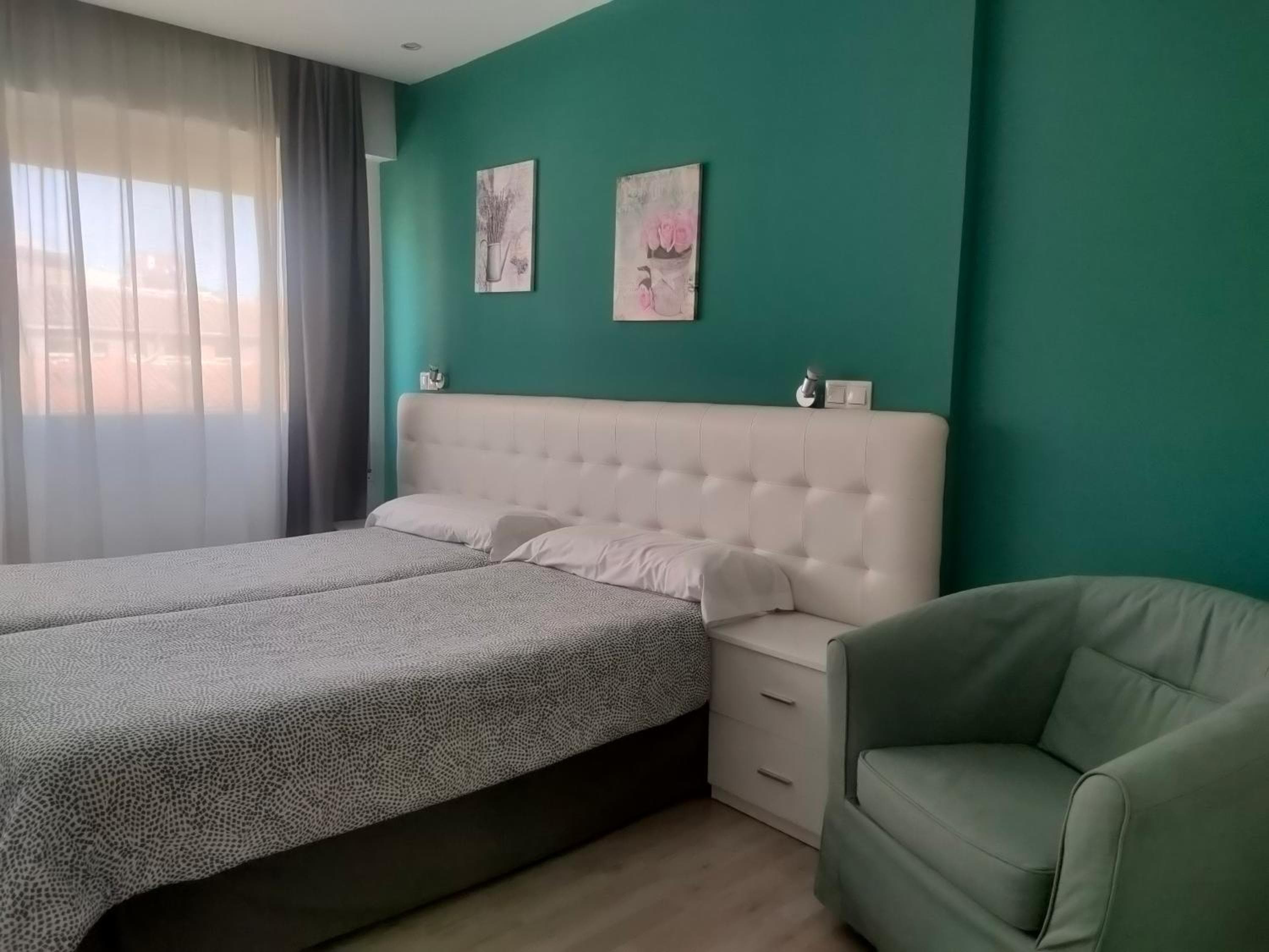 Boutique Urbana Madrid Serrano — 24