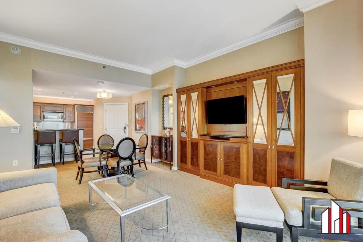 MGM Signature-31-702 1Bedroom 2Bath Balcony Suite — 14