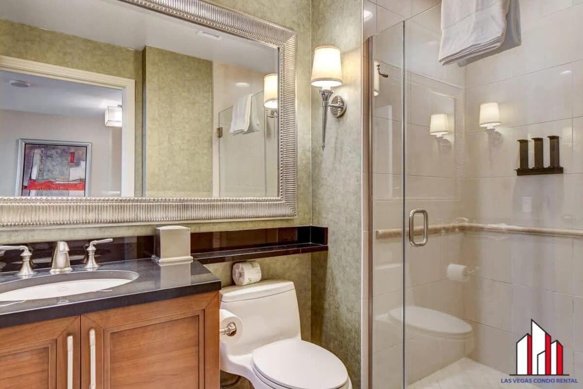 MGM Signature-31-702 1Bedroom 2Bath Balcony Suite — 16