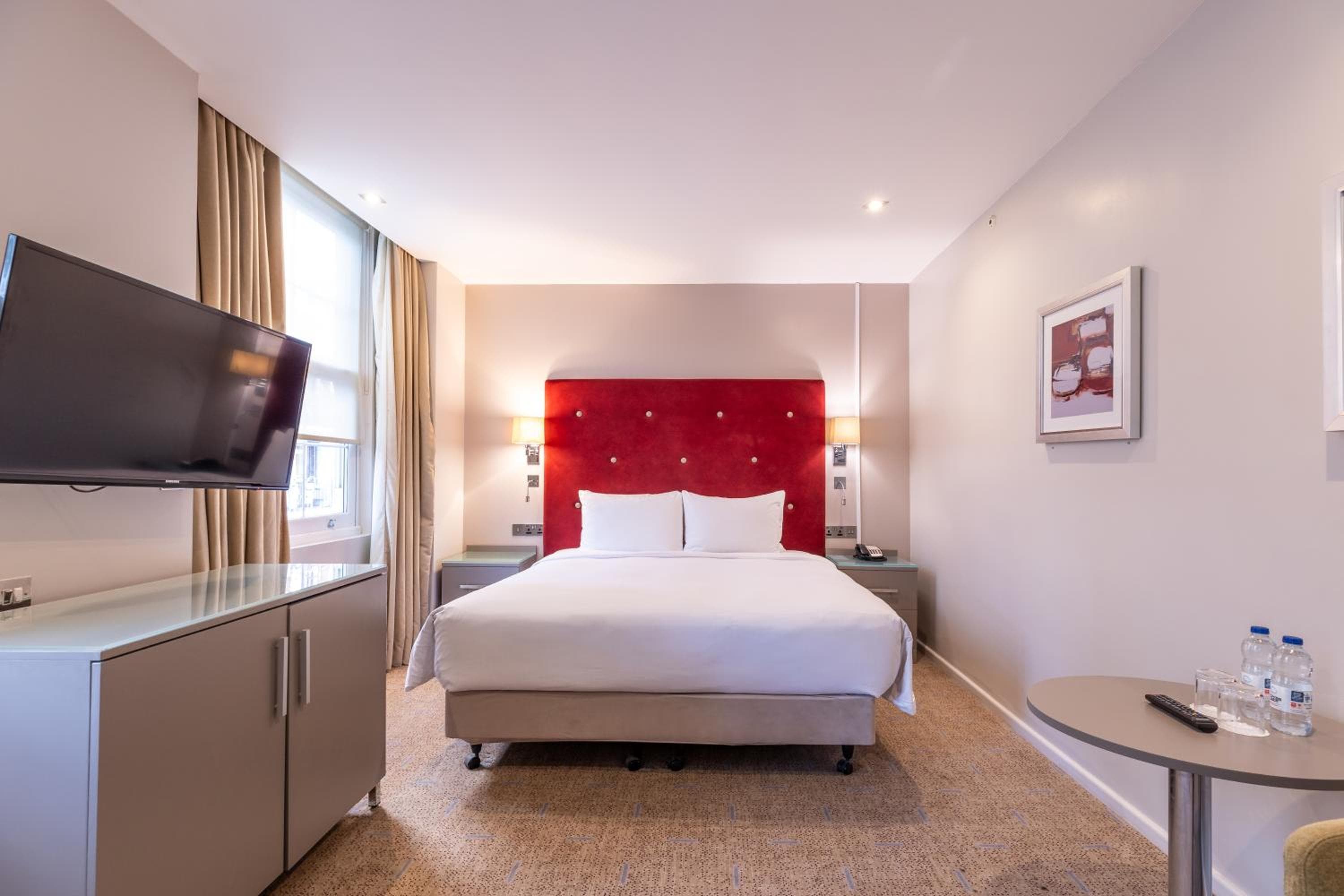 DoubleTree by Hilton London – West End — 14