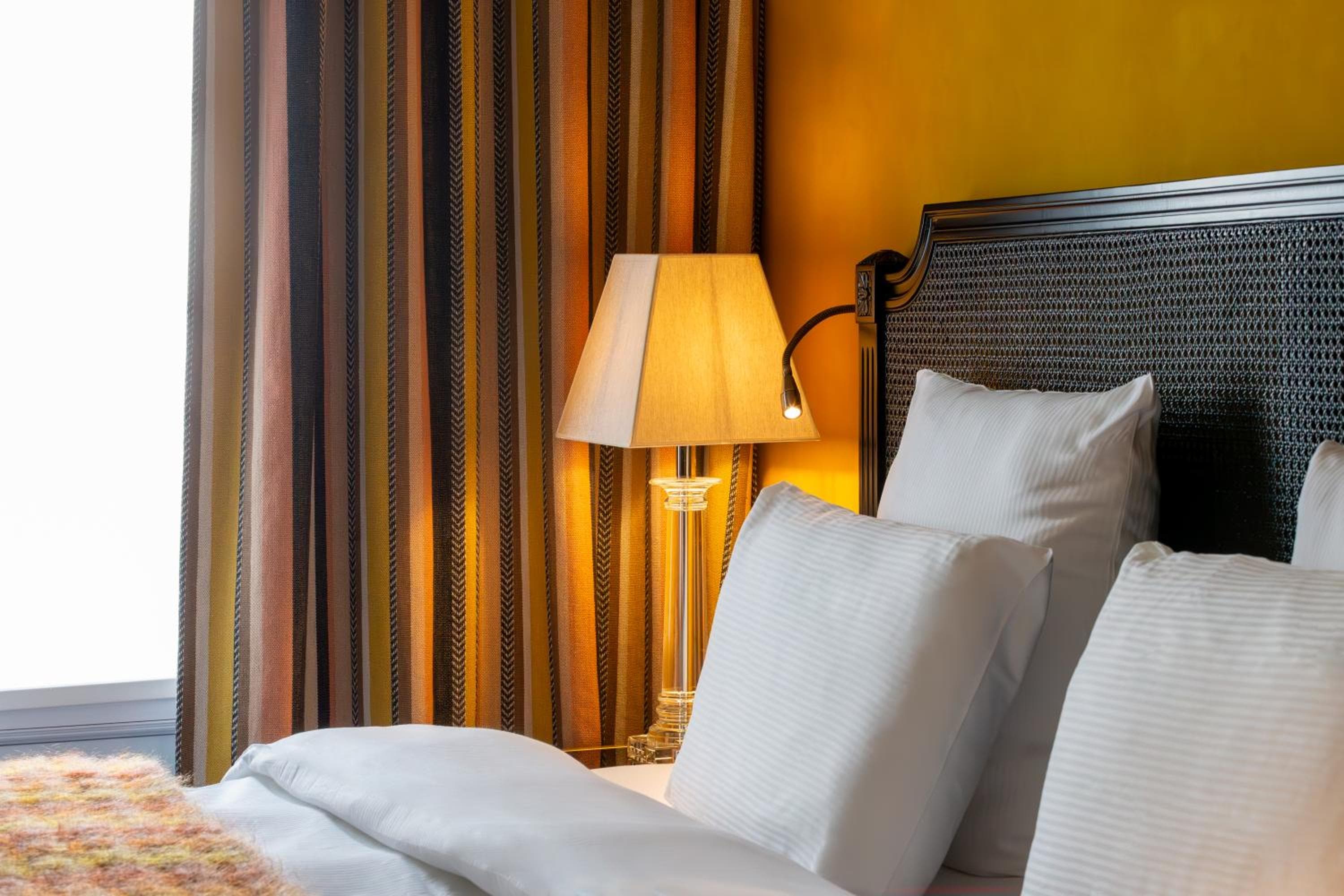Hotel Gabriel París — 7