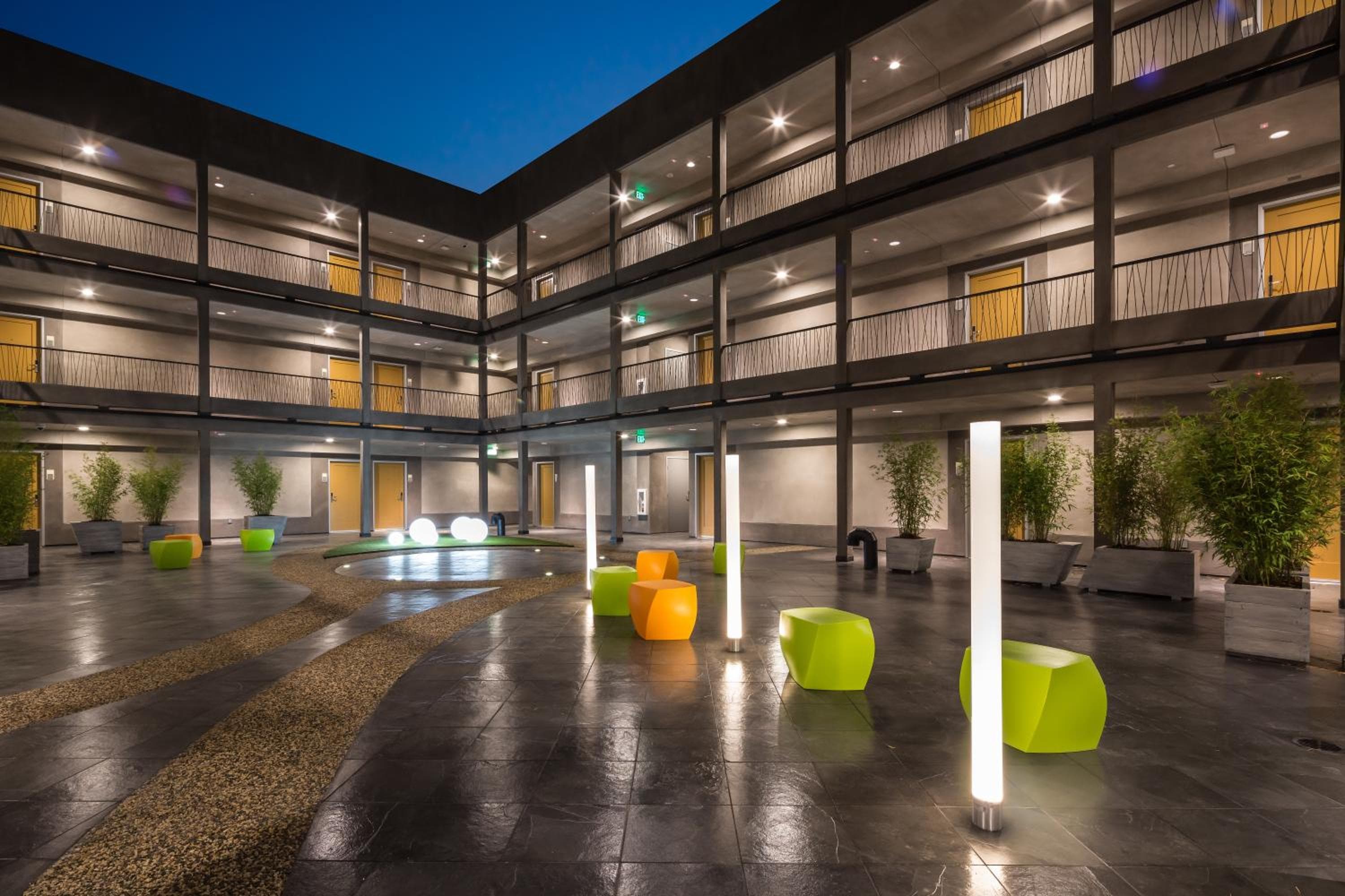 Hotel Avventura — 2