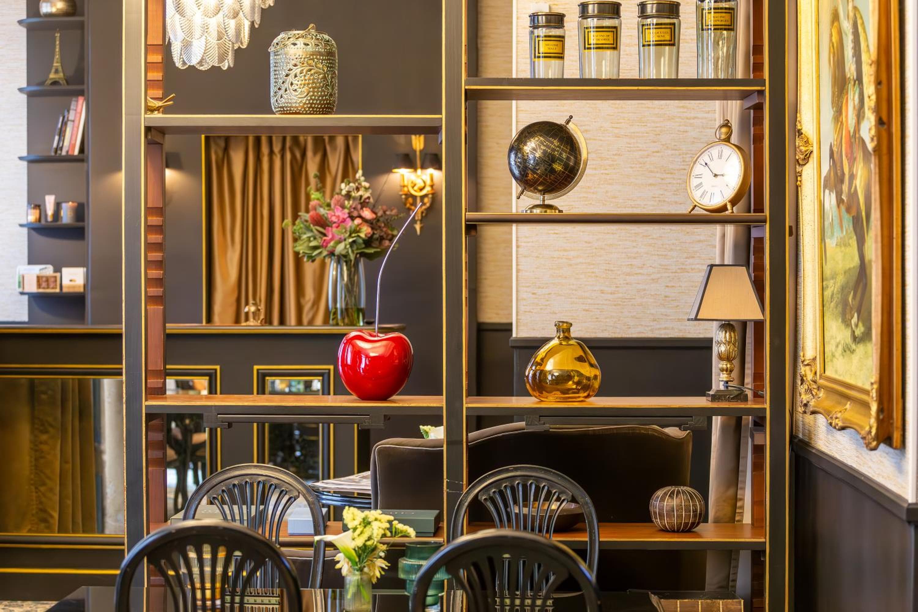 New Hotel République — 11