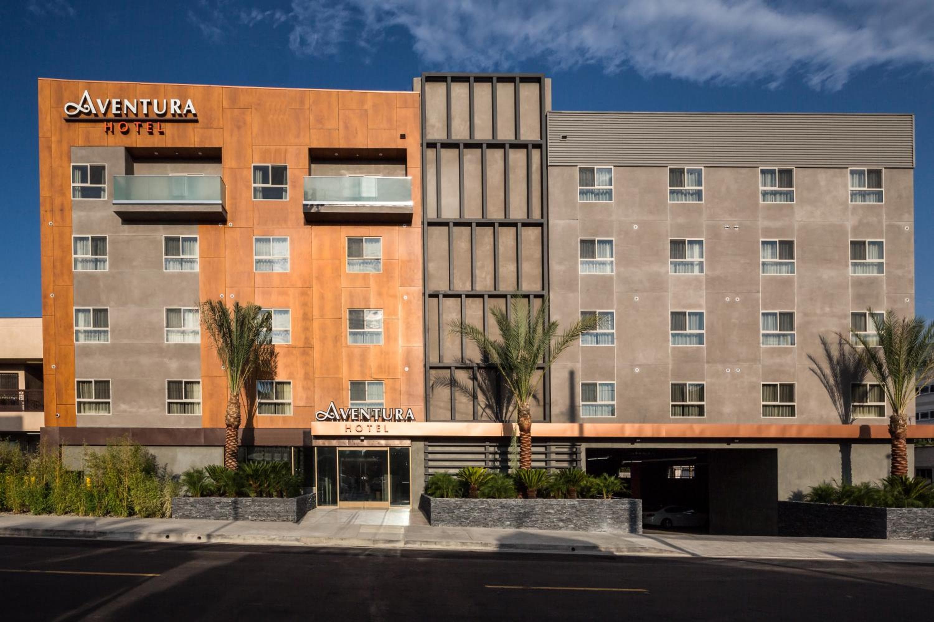 Hotel Avventura — 1