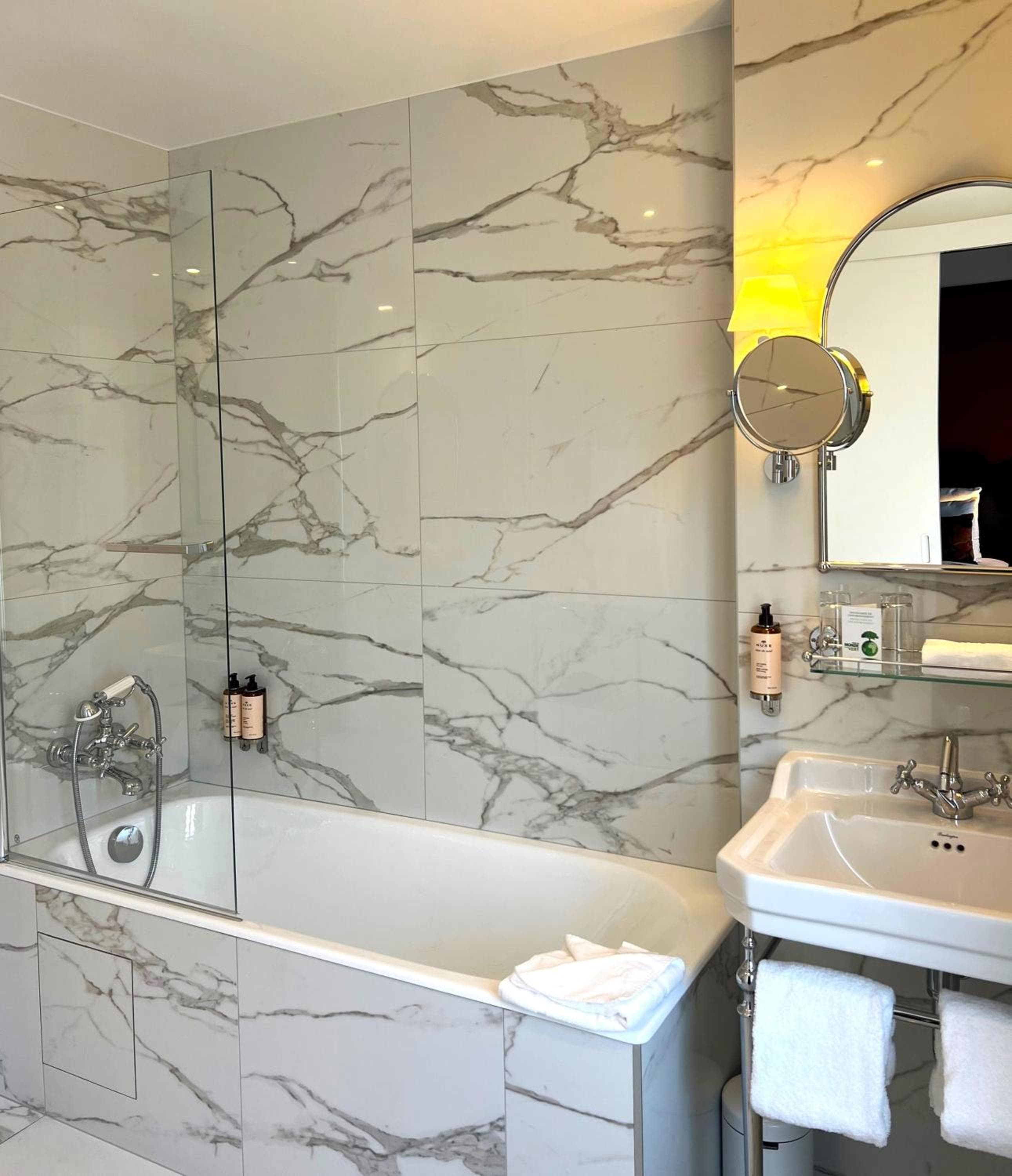 Hotel Gabriel París — 9