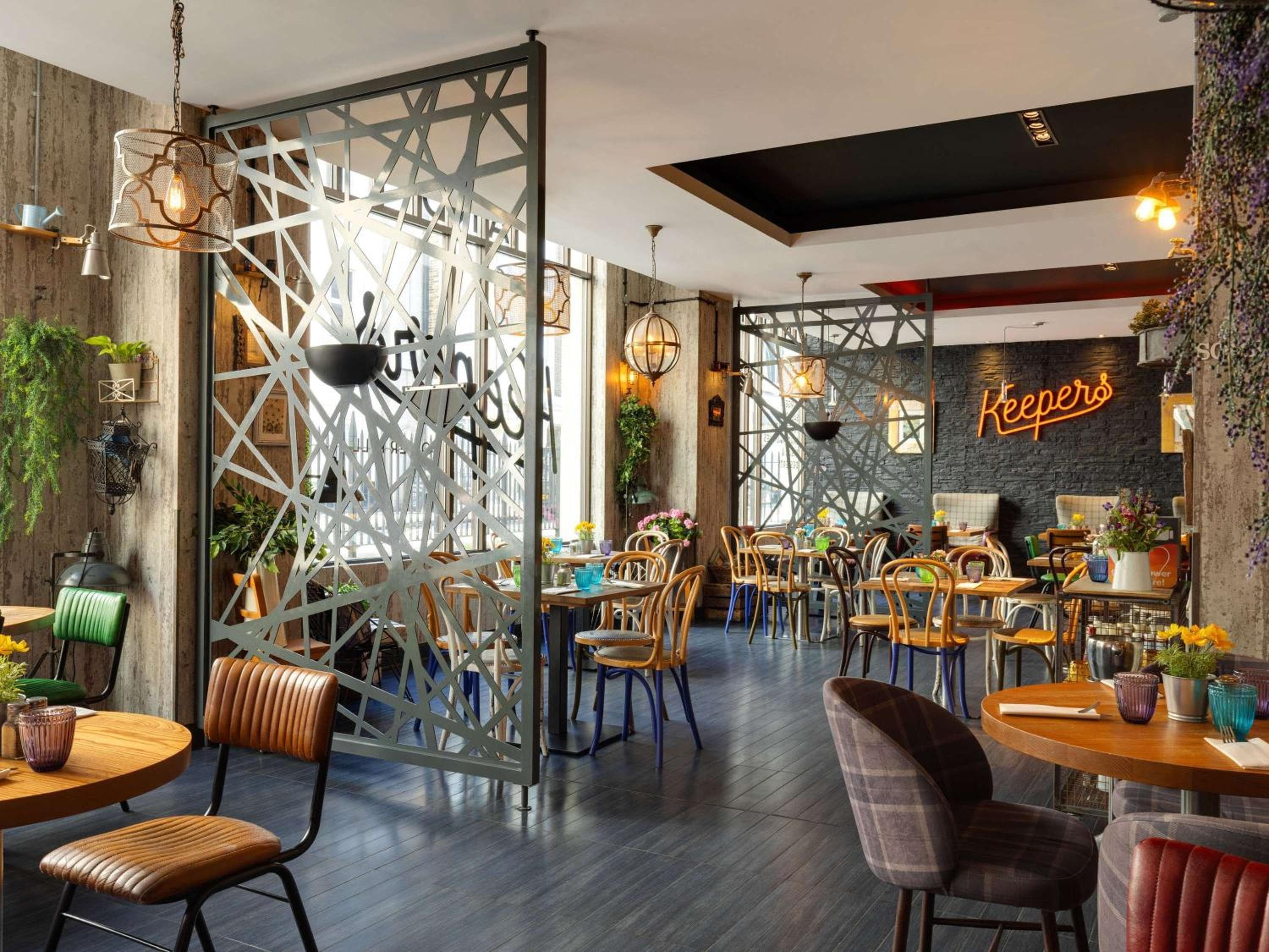Novotel London Tower Bridge — 30