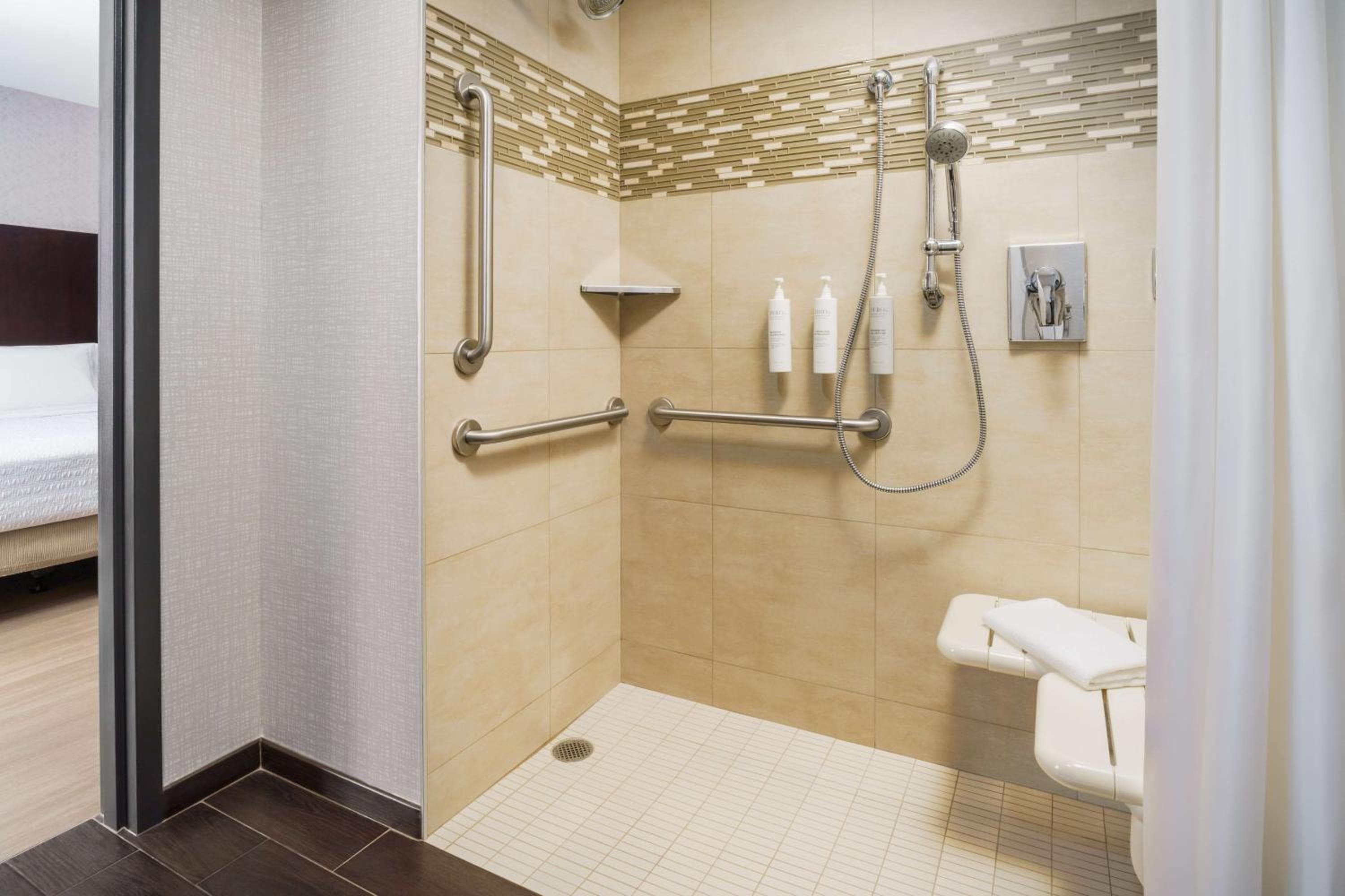 Hampton Inn Times Square Central — 27
