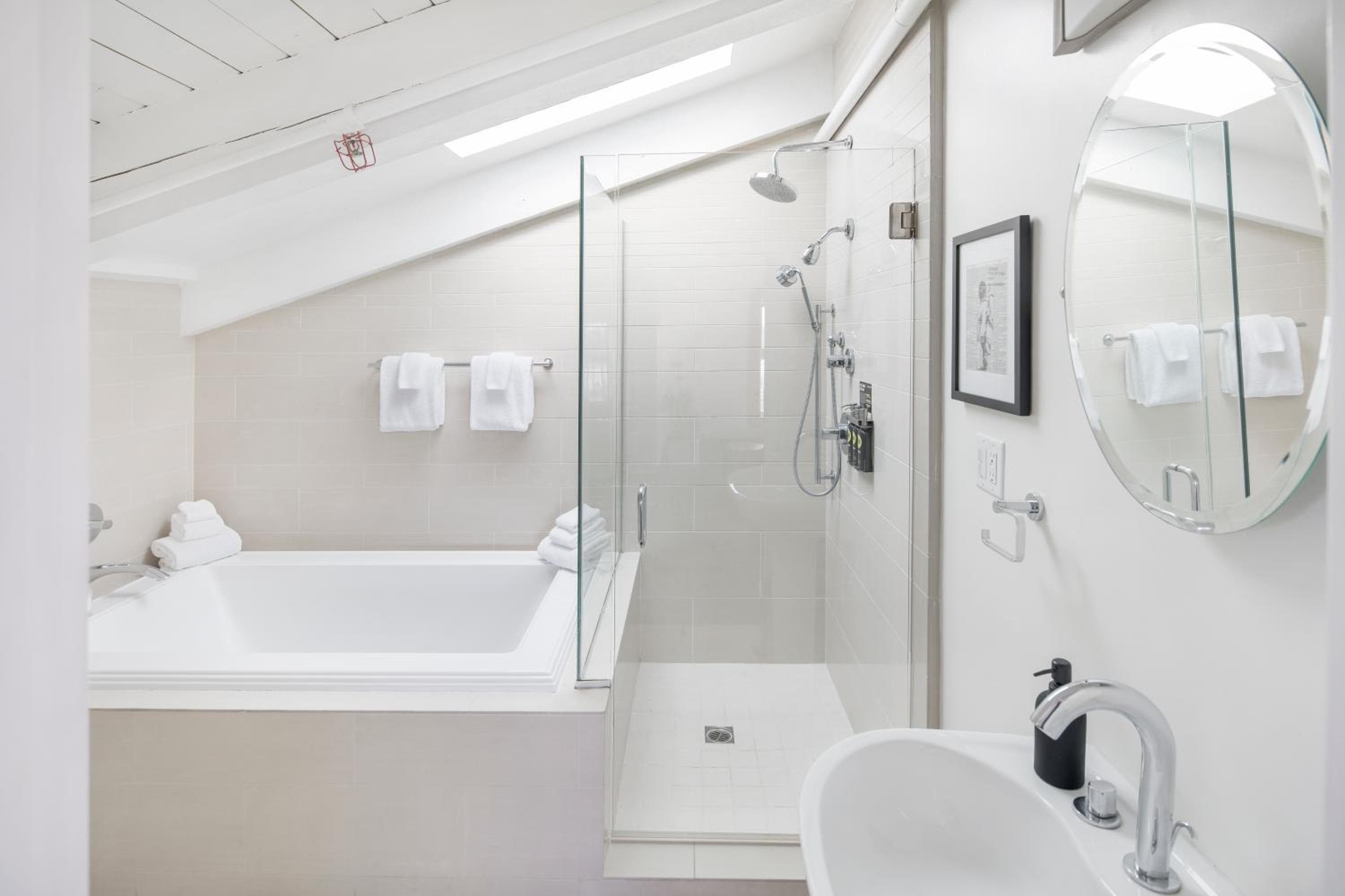Hotel Erwin Venice Beach — 22