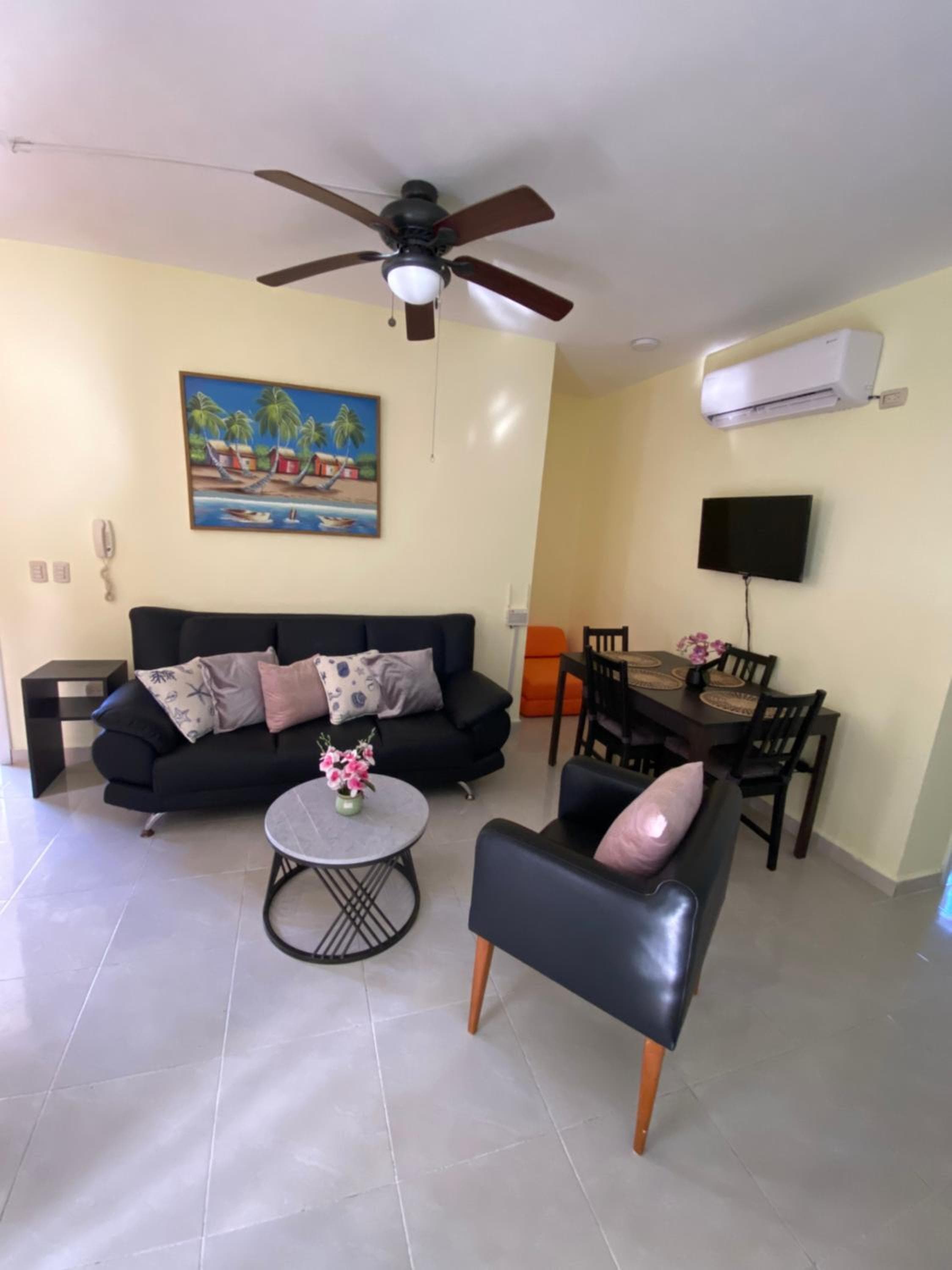 paradise close to the beach pool free parking,wifi- punta cana — 16