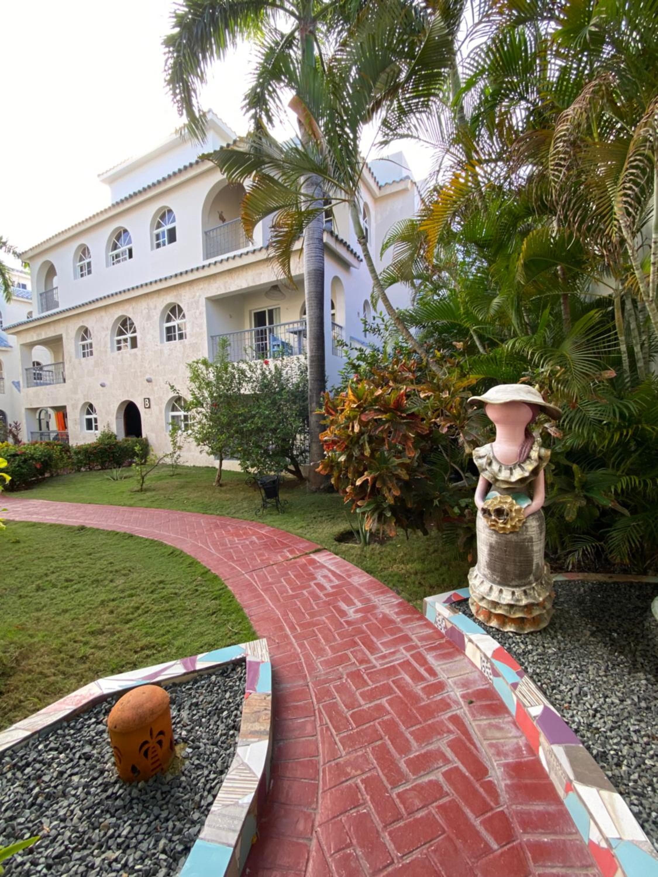 paradise close to the beach pool free parking,wifi- punta cana — 28