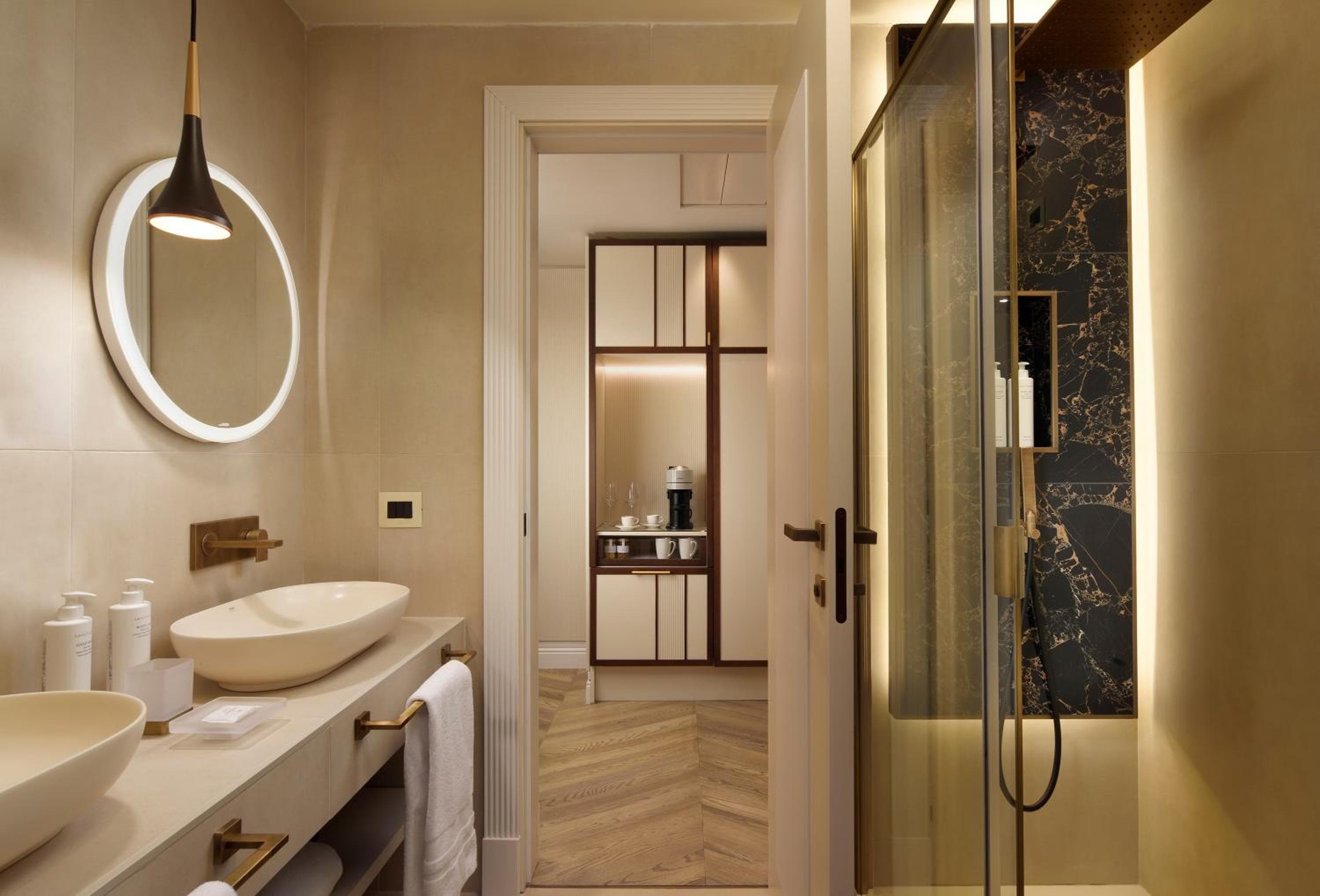 FH55 Grand Hotel Palatino hotel, Via Cavour 213, Rome, Italy — photo 47