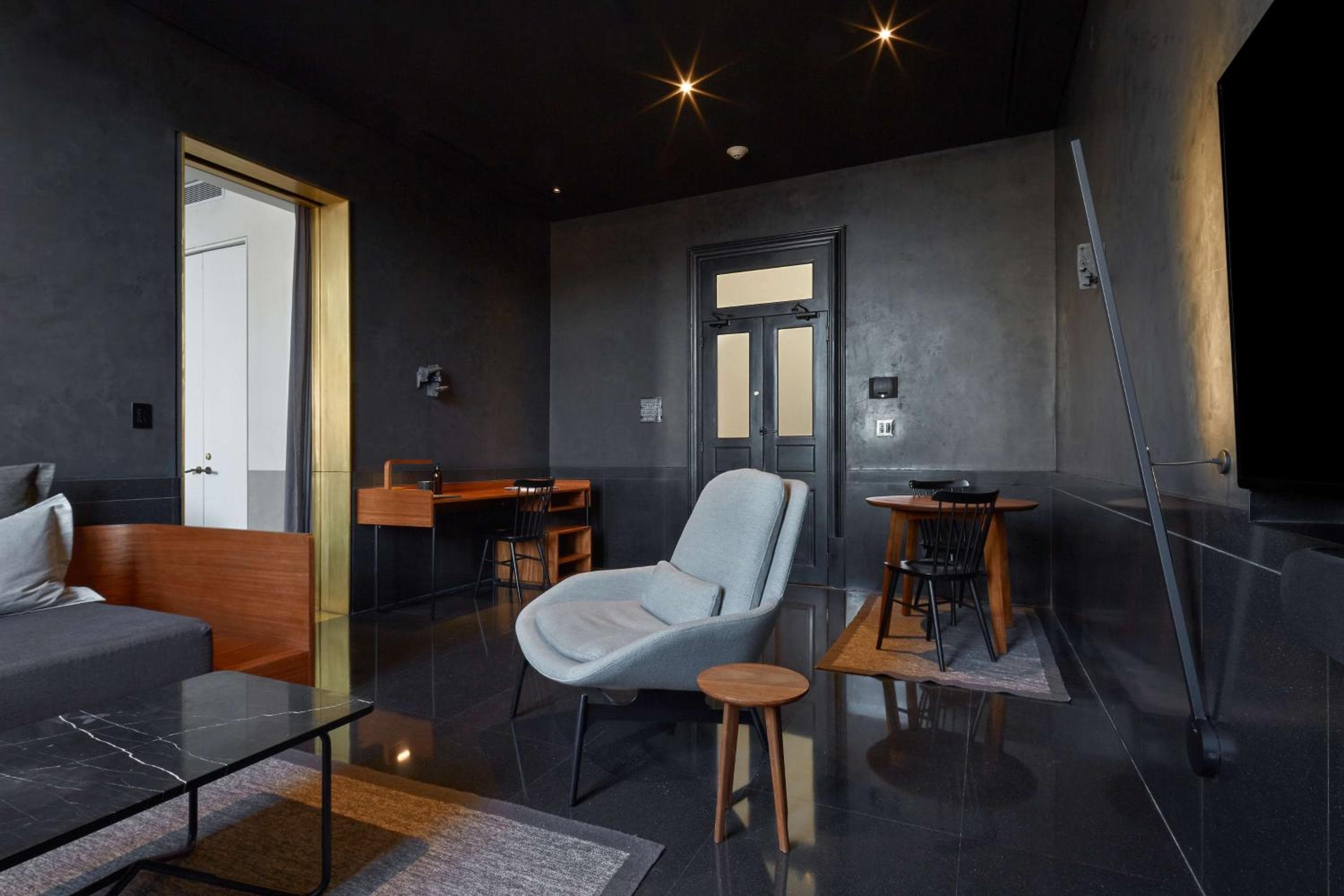 Umbral, Curio Collection By Hilton — 23