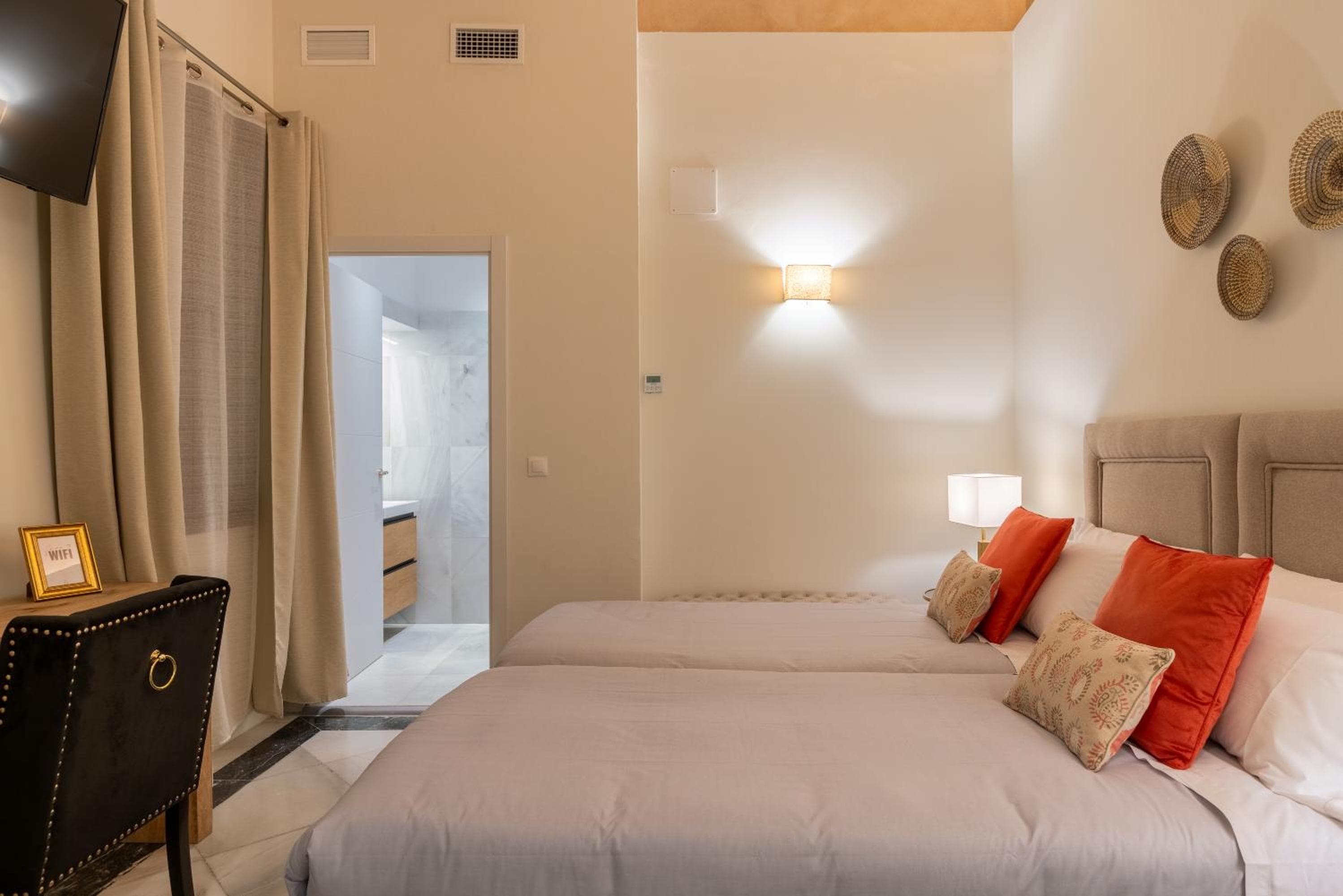 Arco de la Seda - Hotel Boutique — 10