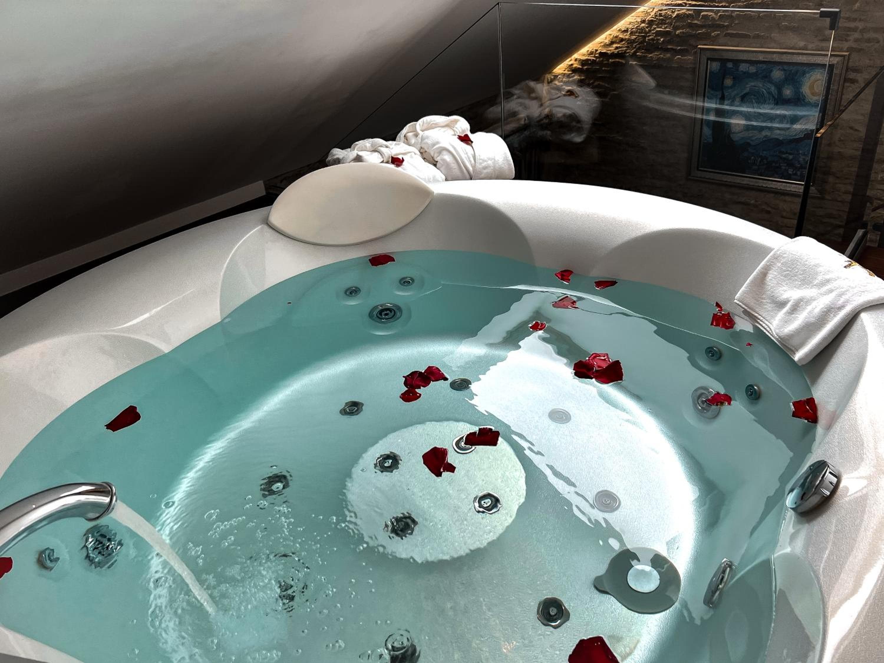 Anahita Boutique Hotel — 14