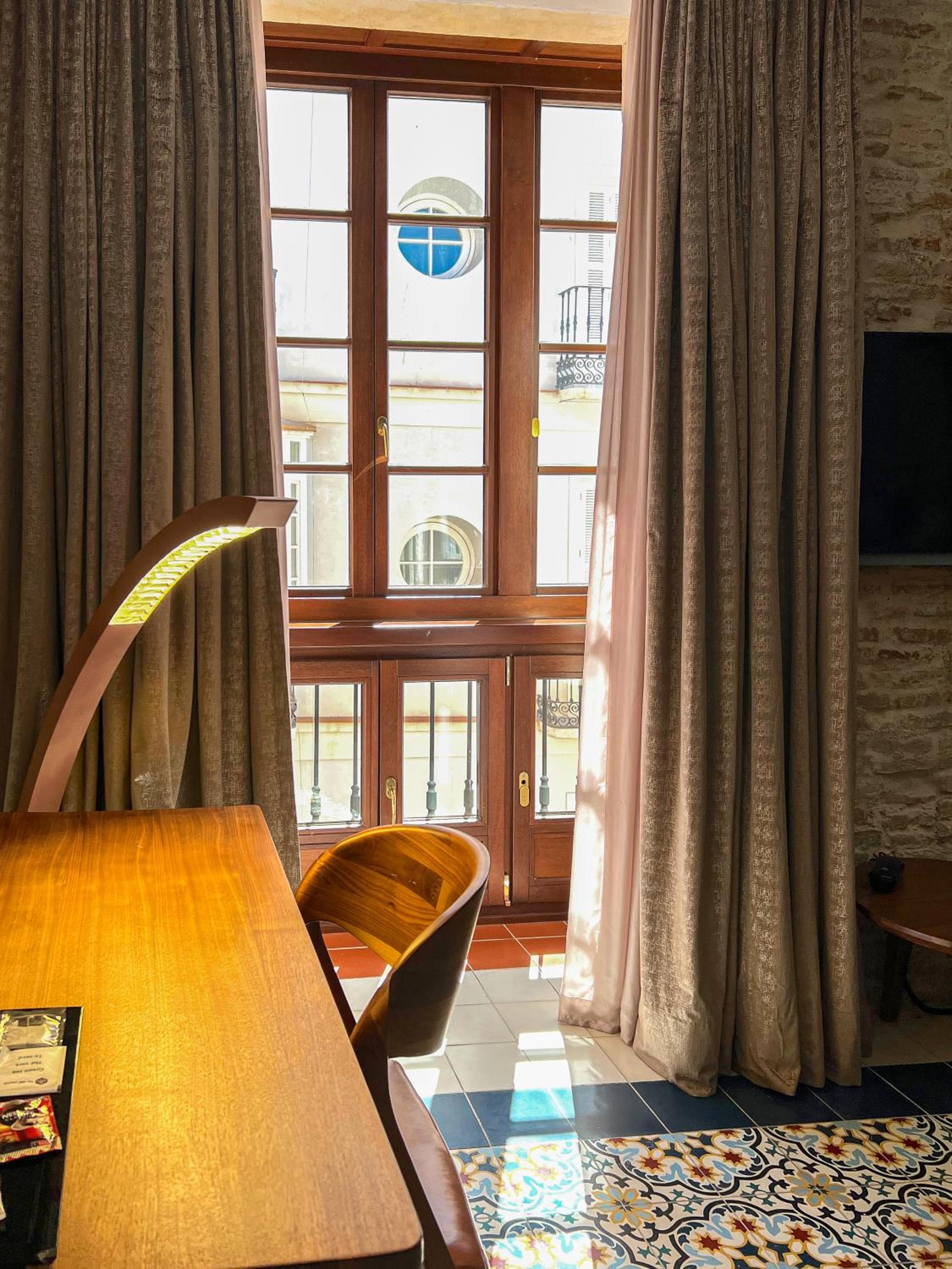 Anahita Boutique Hotel — 10