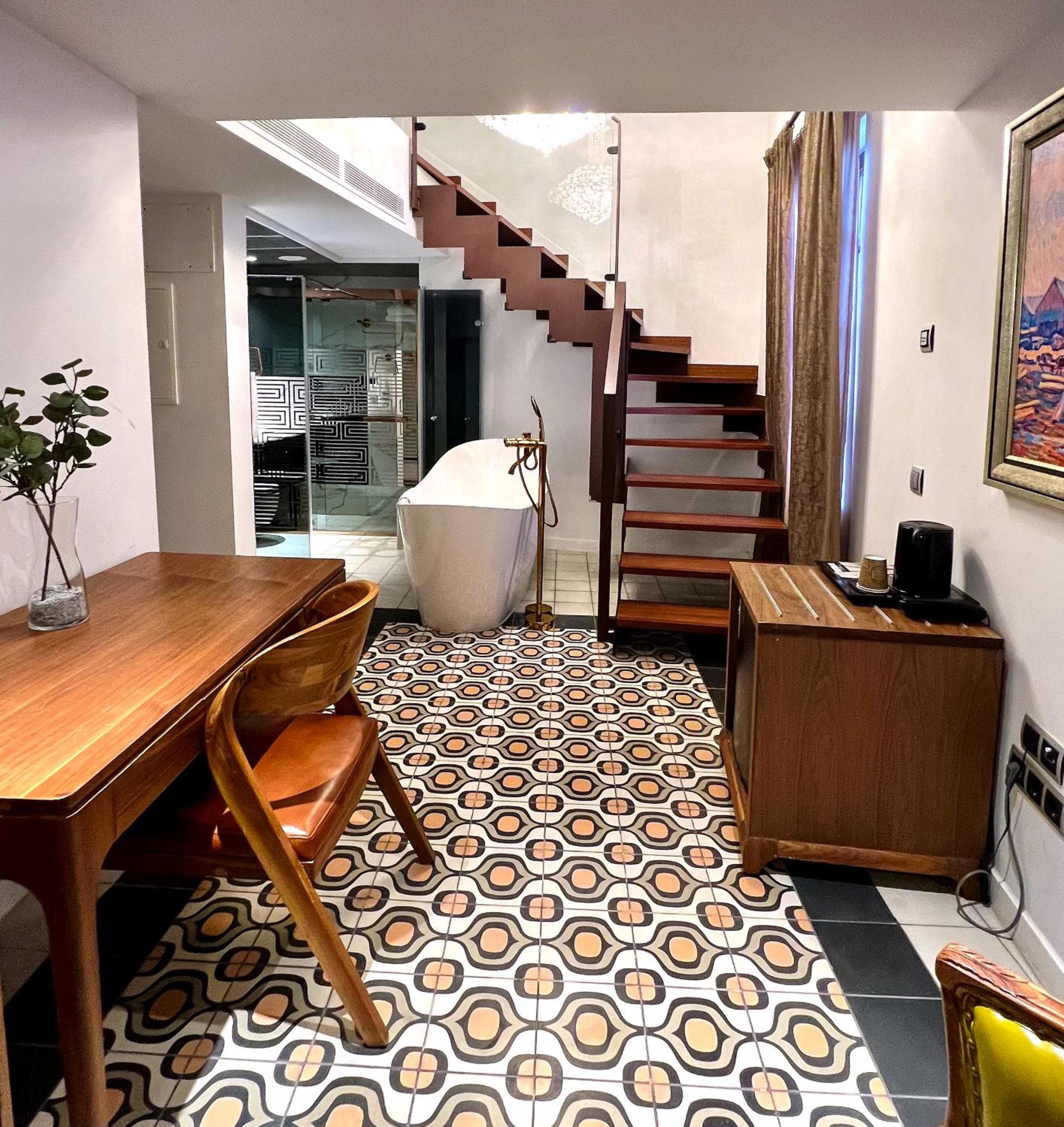 Anahita Boutique Hotel — 13