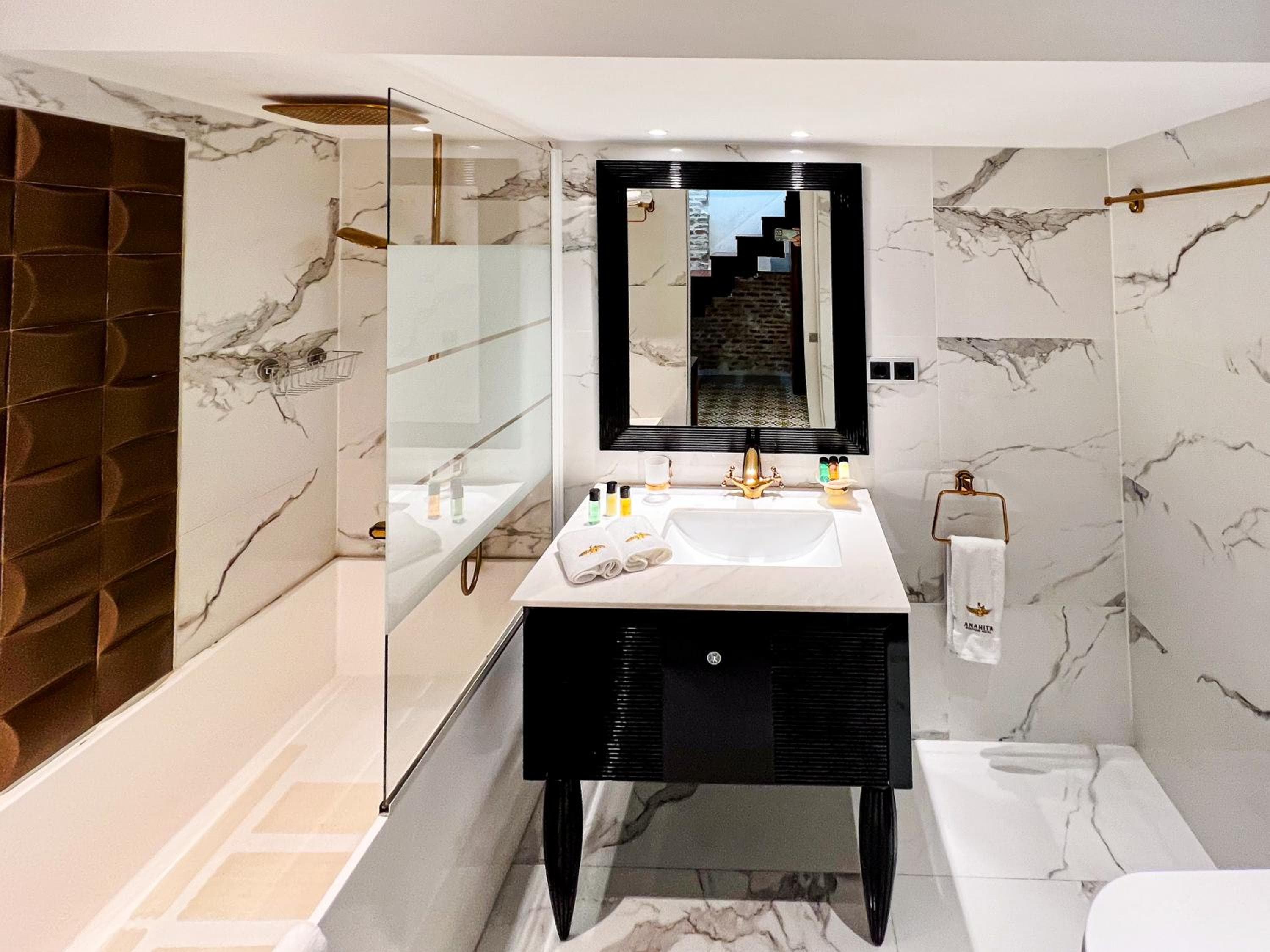 Anahita Boutique Hotel — 27