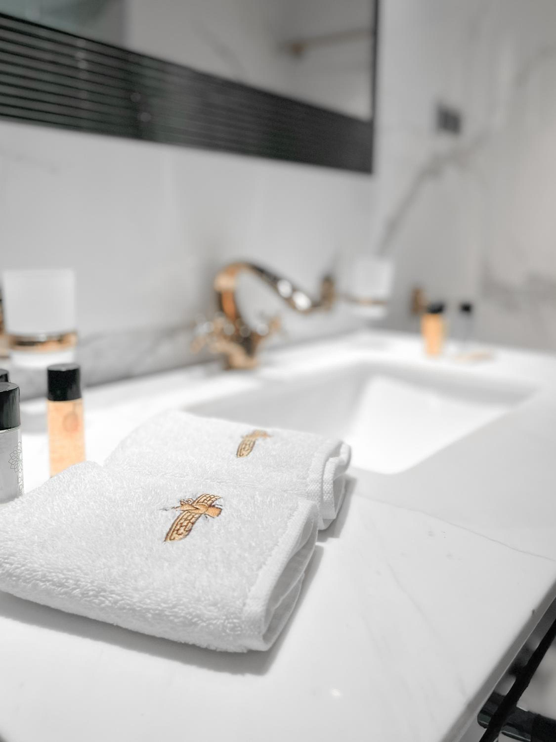 Anahita Boutique Hotel — 12