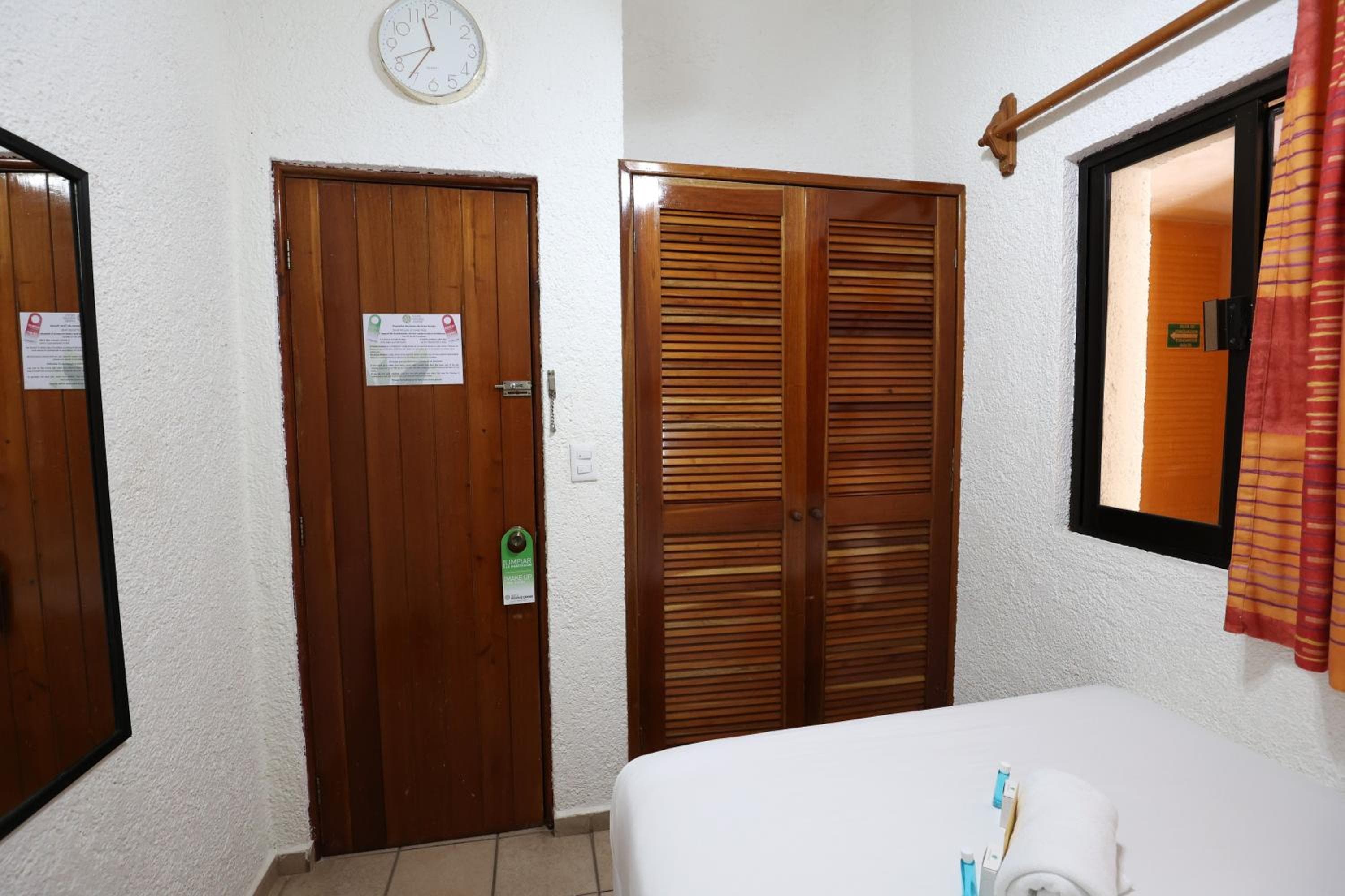Hotel Bosque Caribe, 5th Av. zone — 25