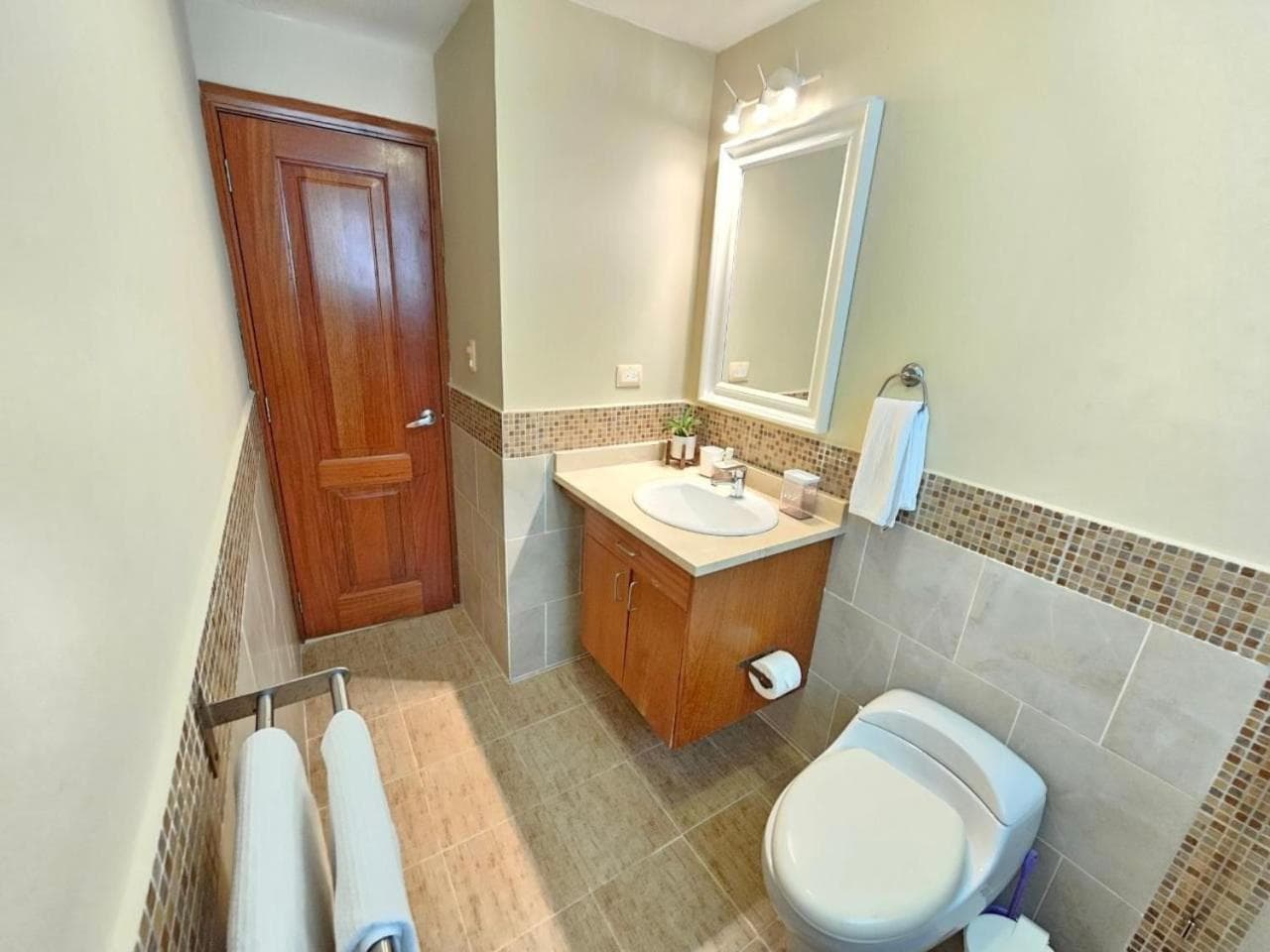 Playa Turquesa Beachfront Escape | 3BR | BBQ &Pool — 5