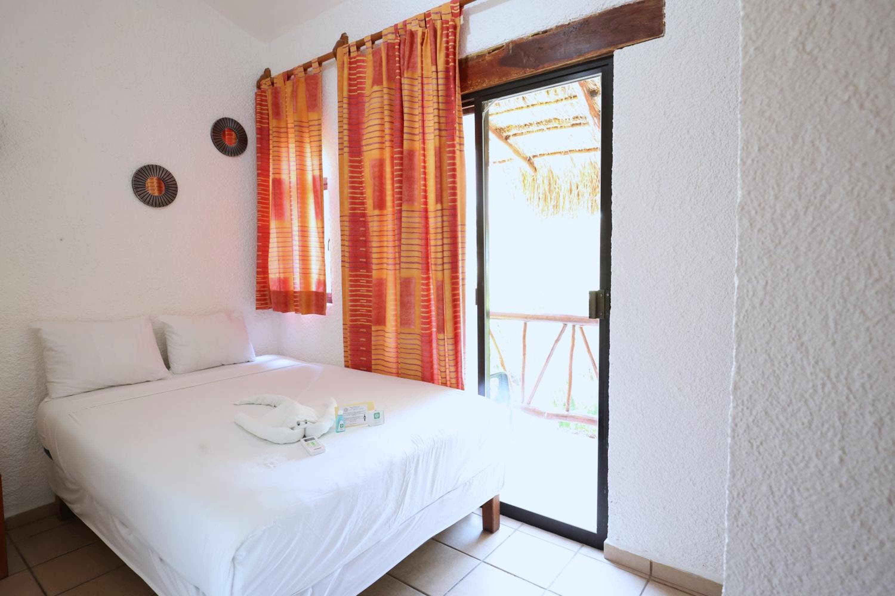 Hotel Bosque Caribe, 5th Av. zone — 19