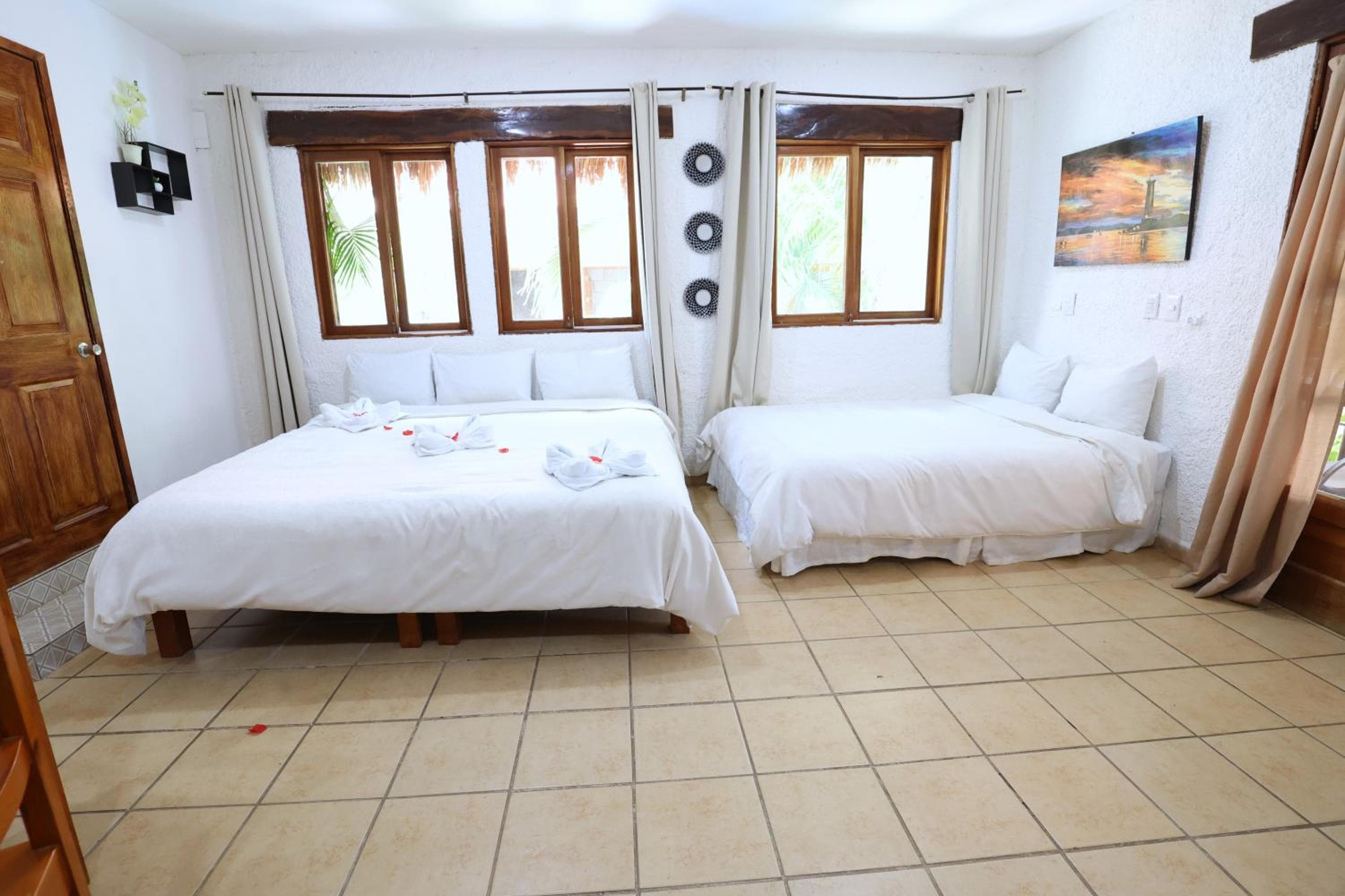 Hotel Bosque Caribe, 5th Av. zone — 13