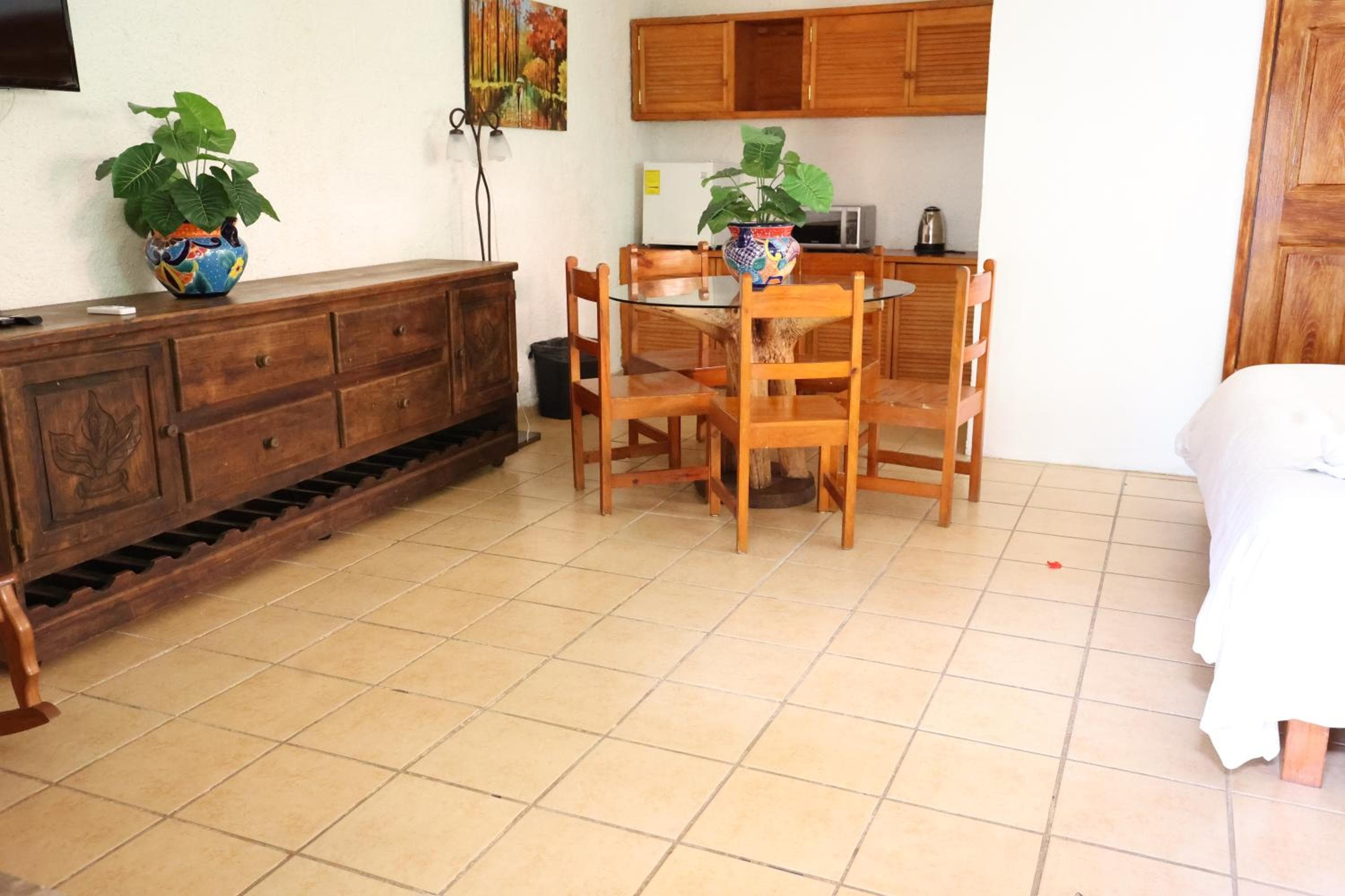 Hotel Bosque Caribe, 5th Av. zone — 18