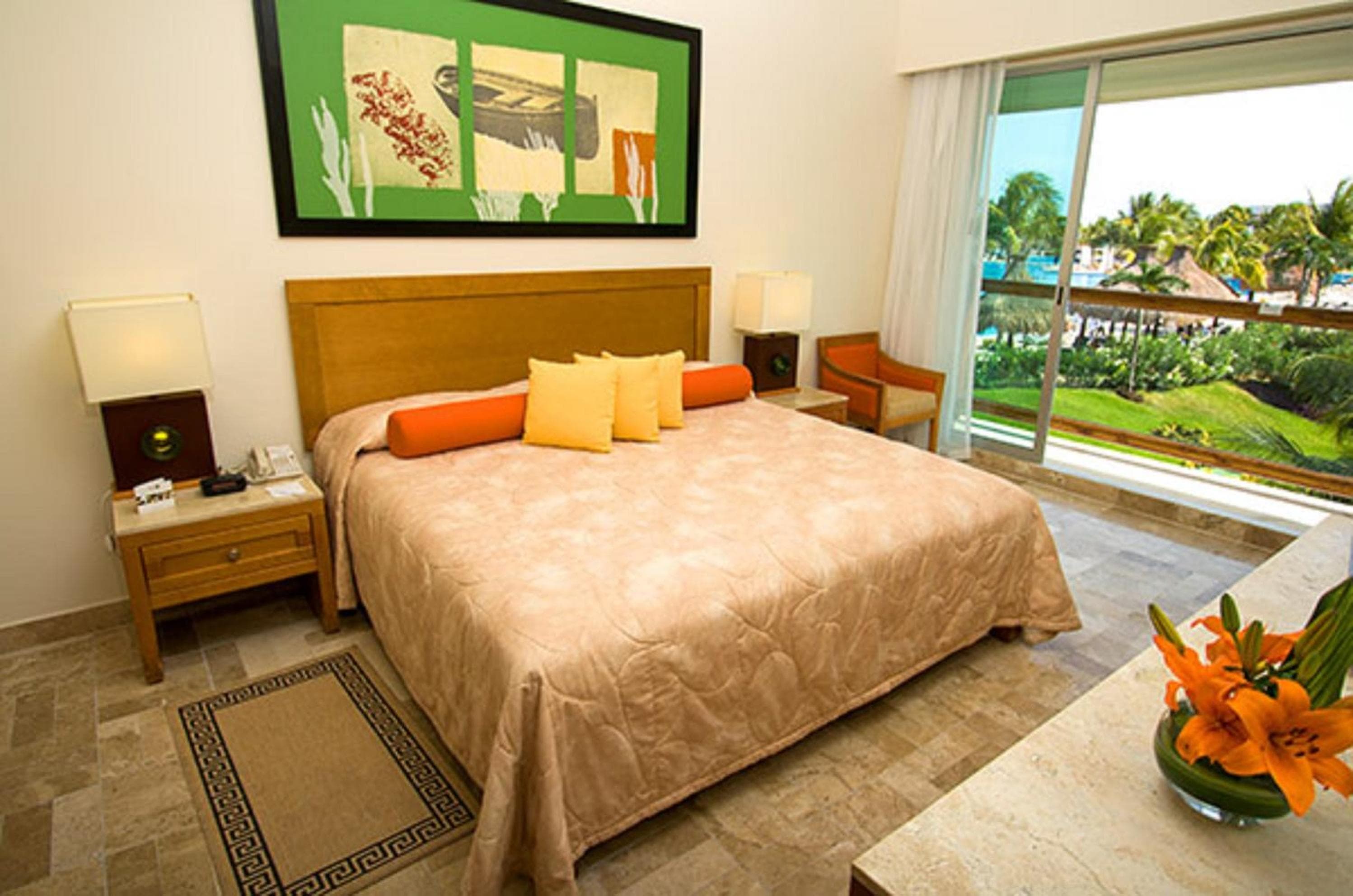 Suites at Mayan Palace Vidanta Resort Riviera Maya — 17