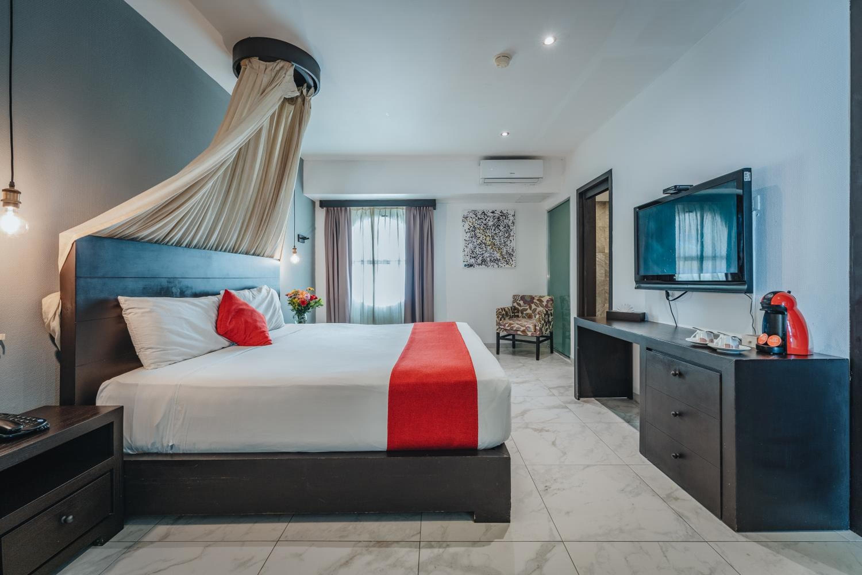 Soho Playa Hotel — 14