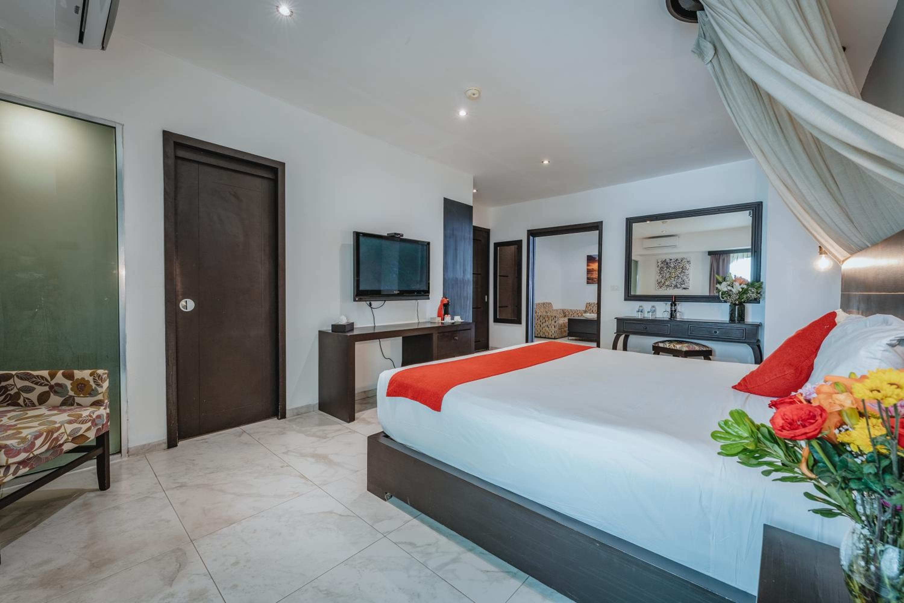 Soho Playa Hotel — 13