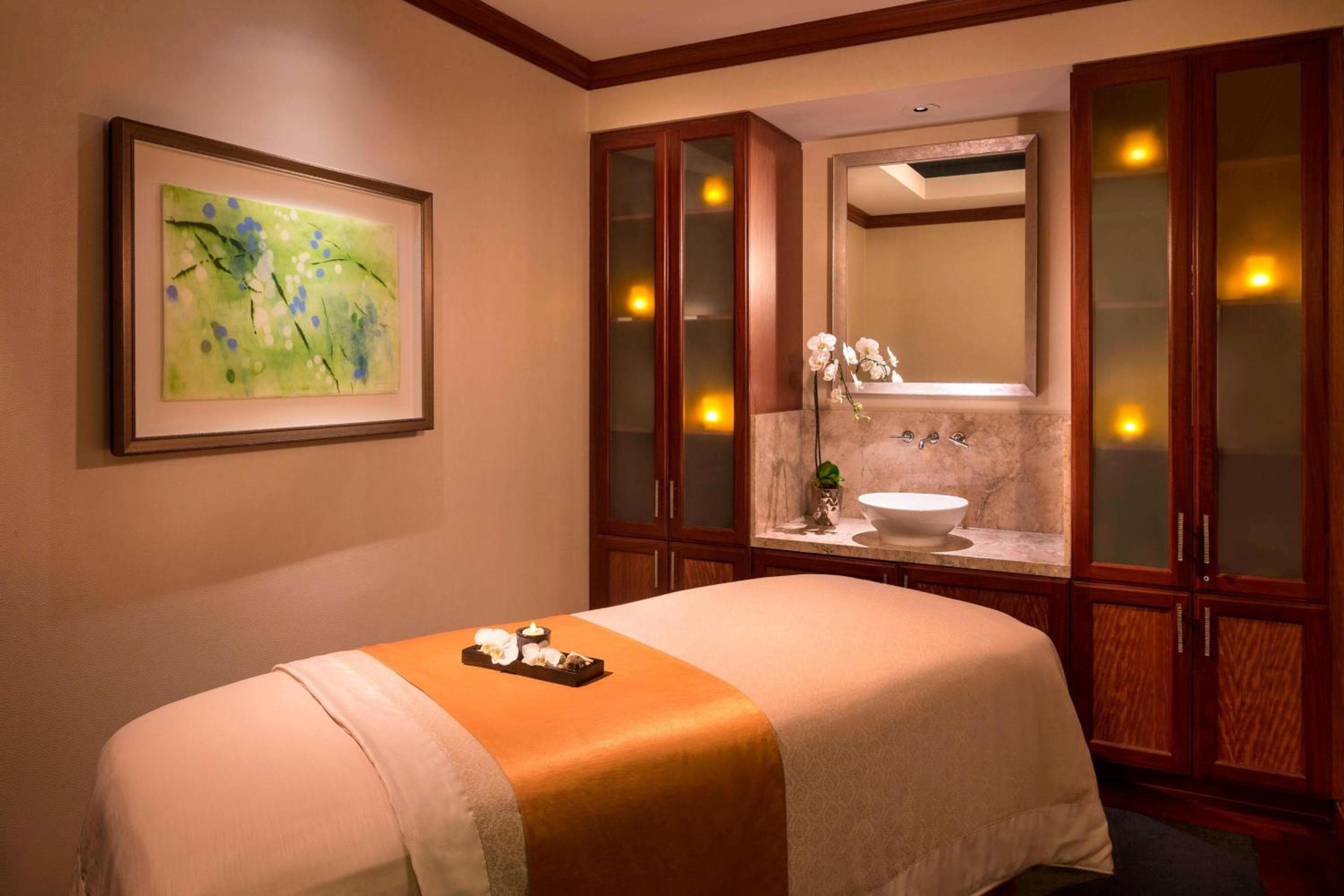 The Ritz-Carlton, Marina del Rey — 7