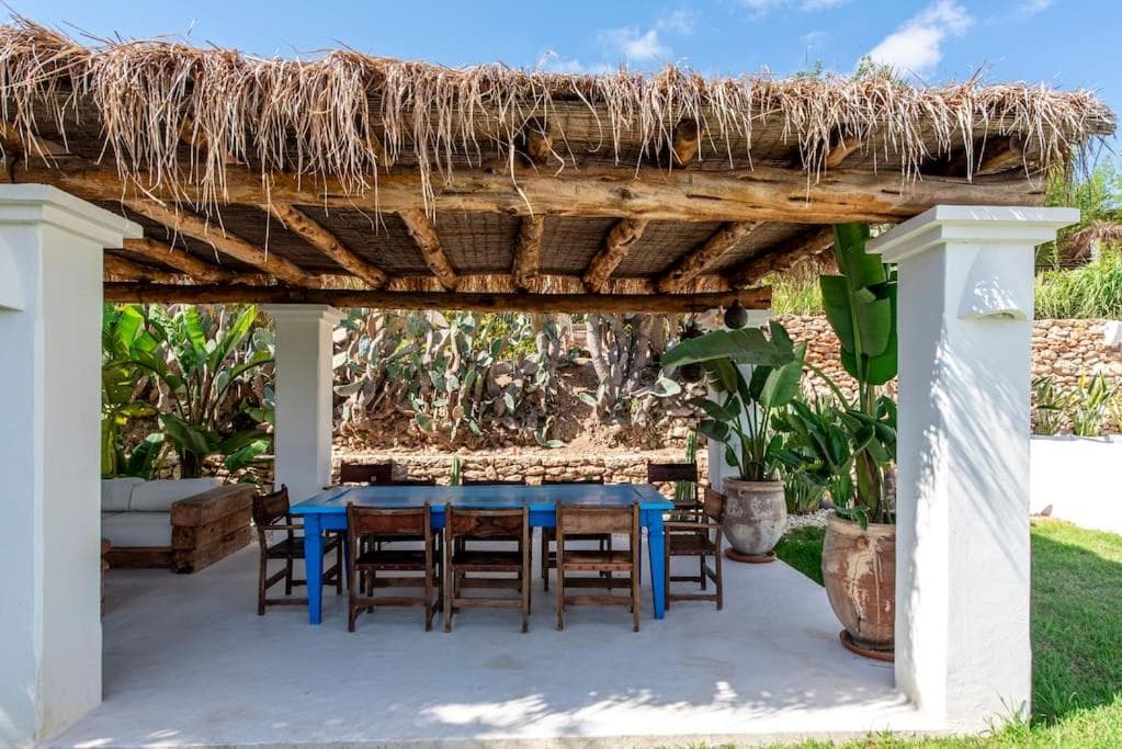 CASA CIELO — 18