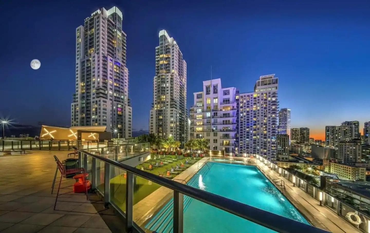 Luxury Waterfront Residences - near Kaseya Center — 8