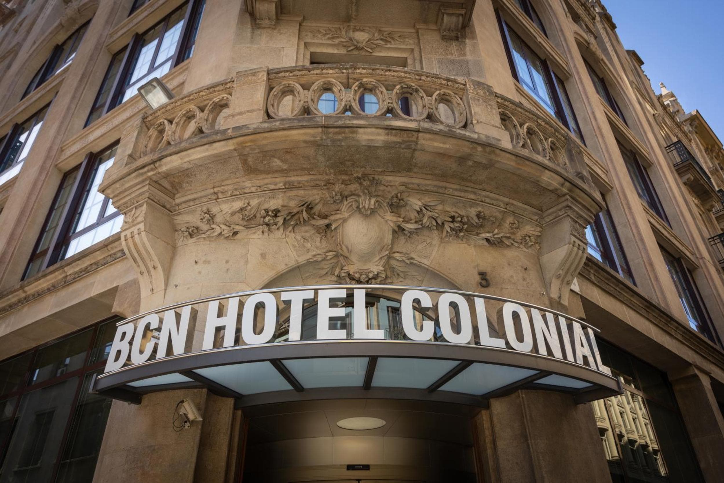 Barcelona Hotel Colonial — 15