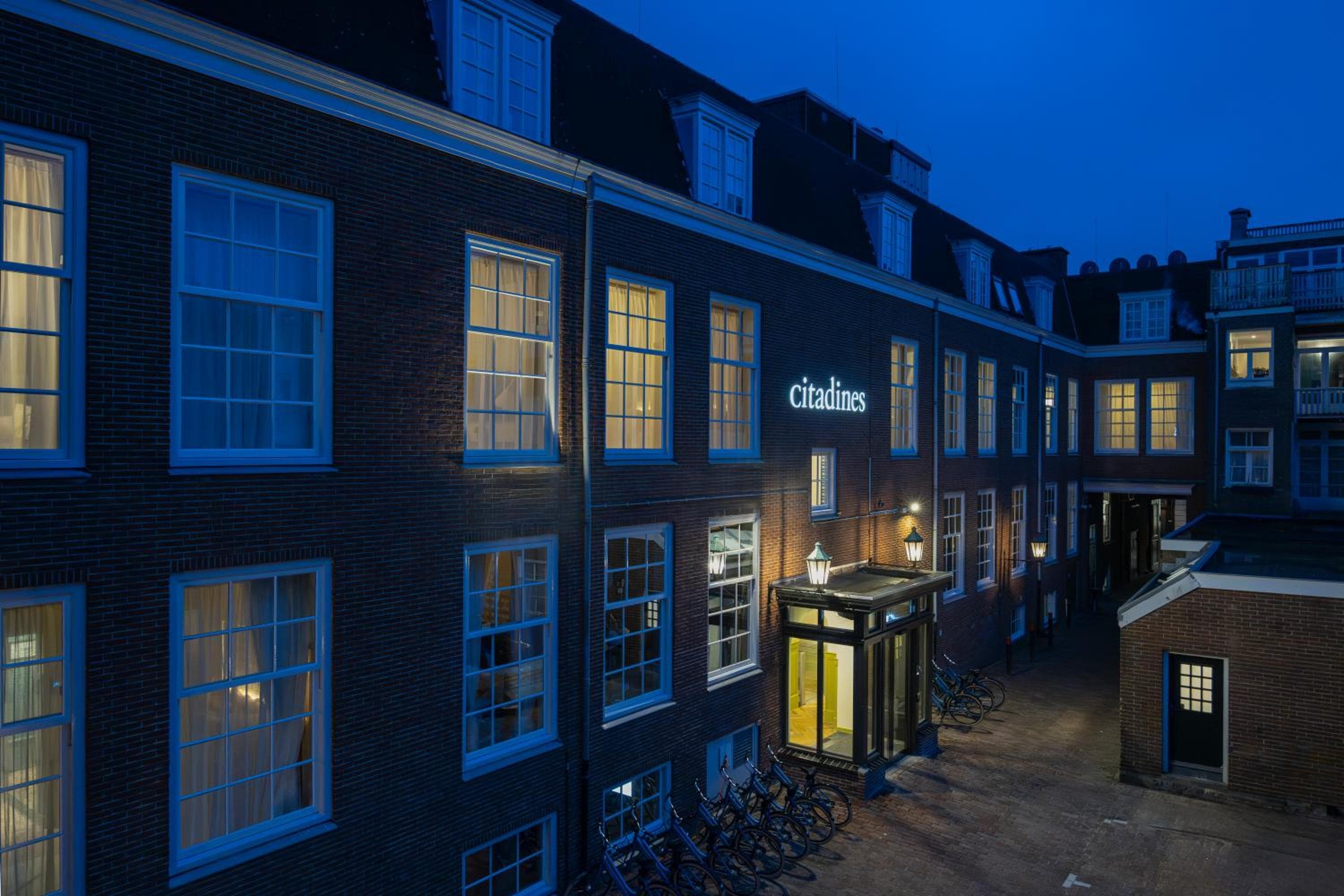 Citadines Canal Amsterdam — 2