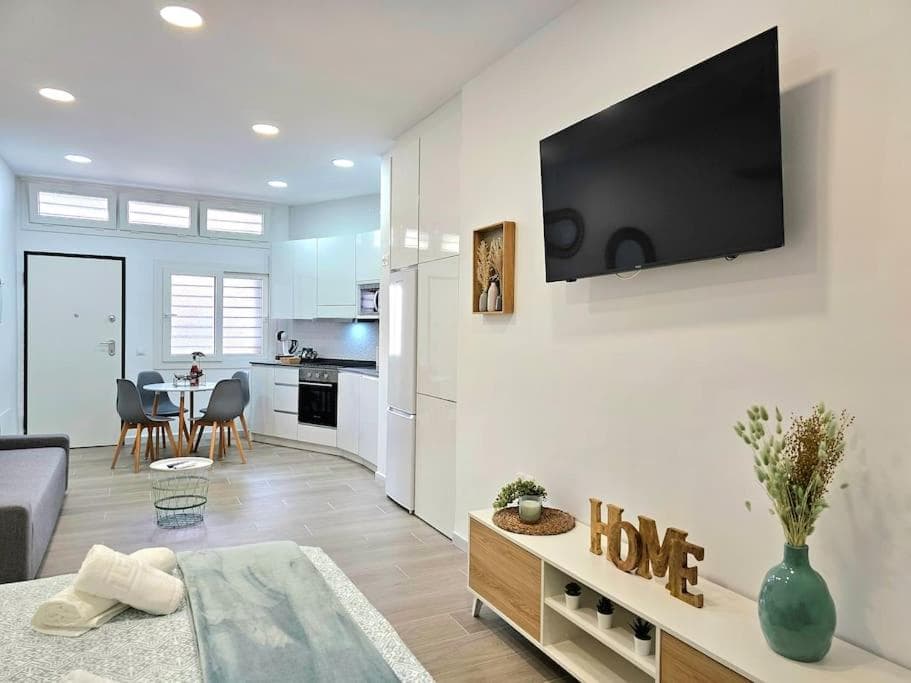 Modernes Loft 250 Meter vom Strand entfernt & Parkplatz — 8