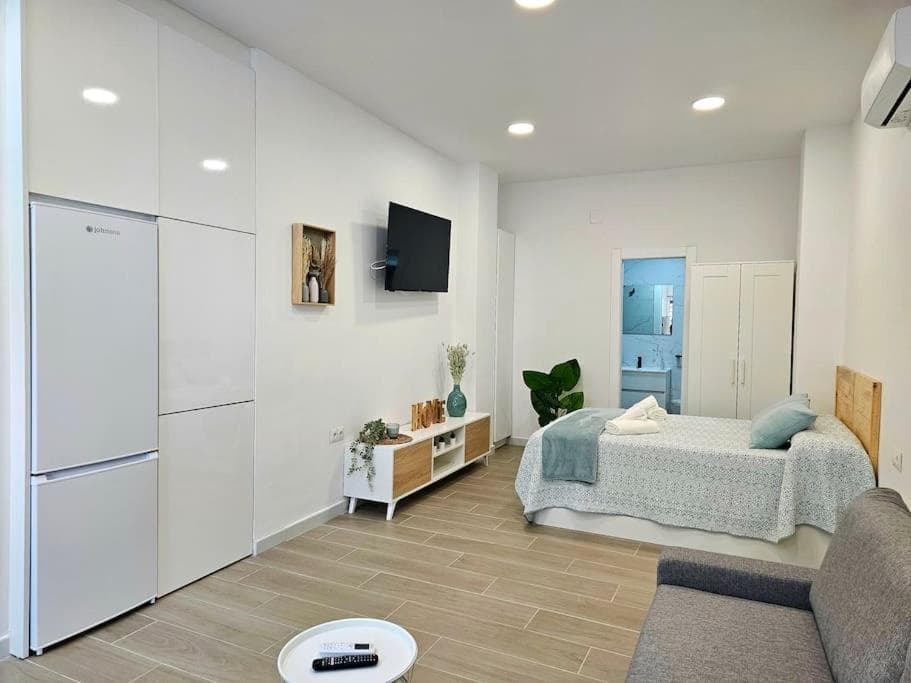 Modernes Loft 250 Meter vom Strand entfernt & Parkplatz — 11