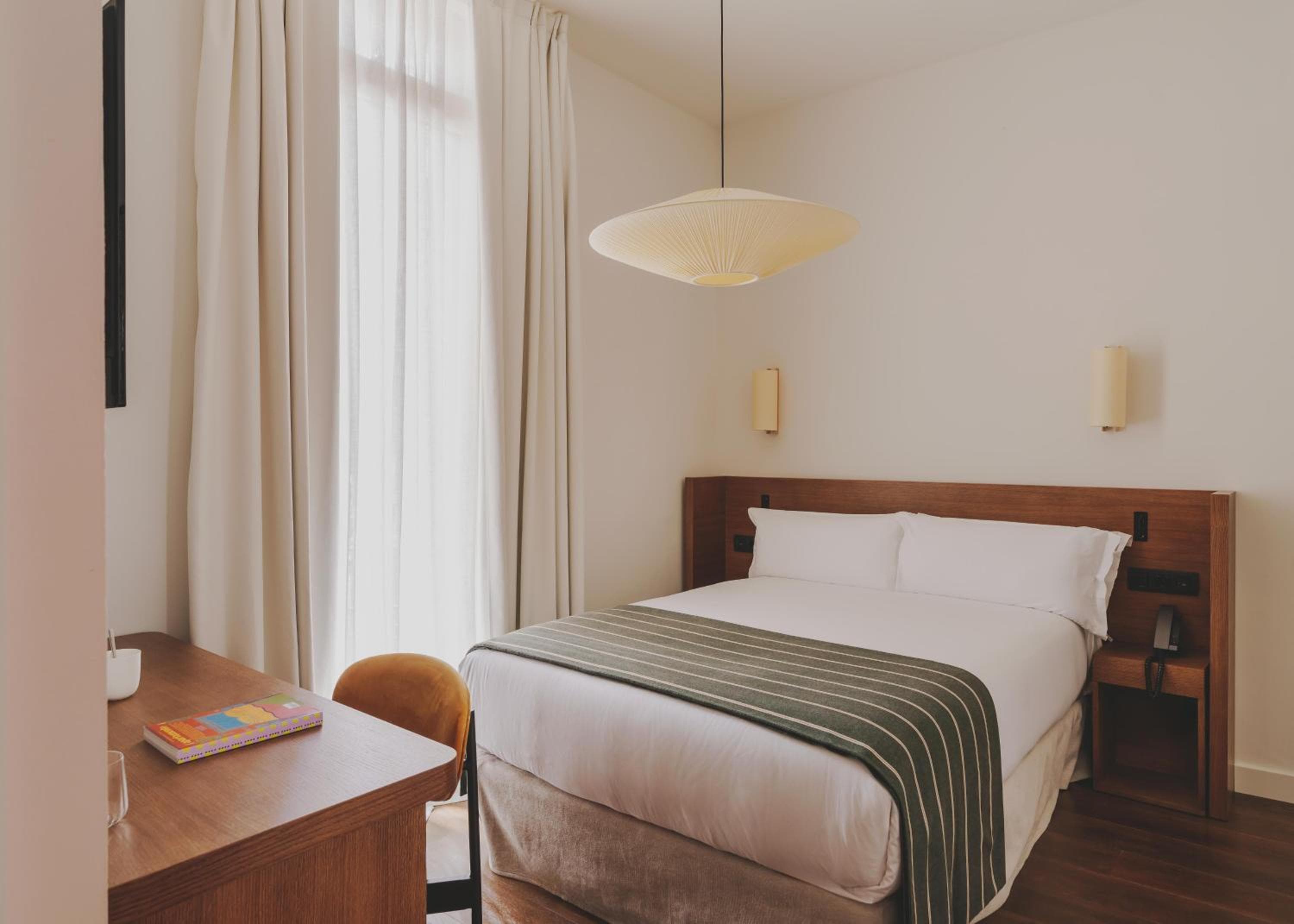 Hotel Regina — 16