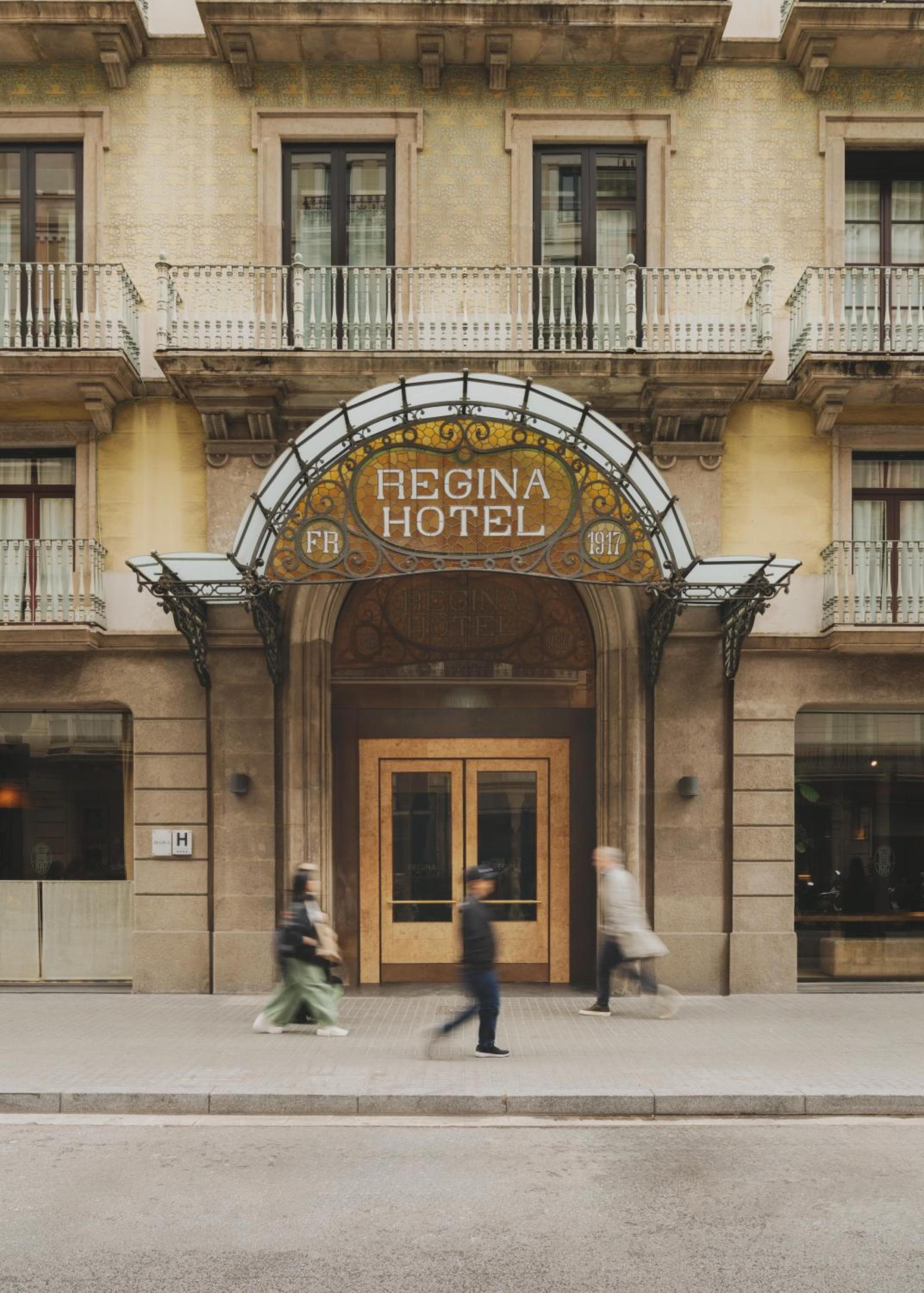 Hotel Regina Barcelona — 12