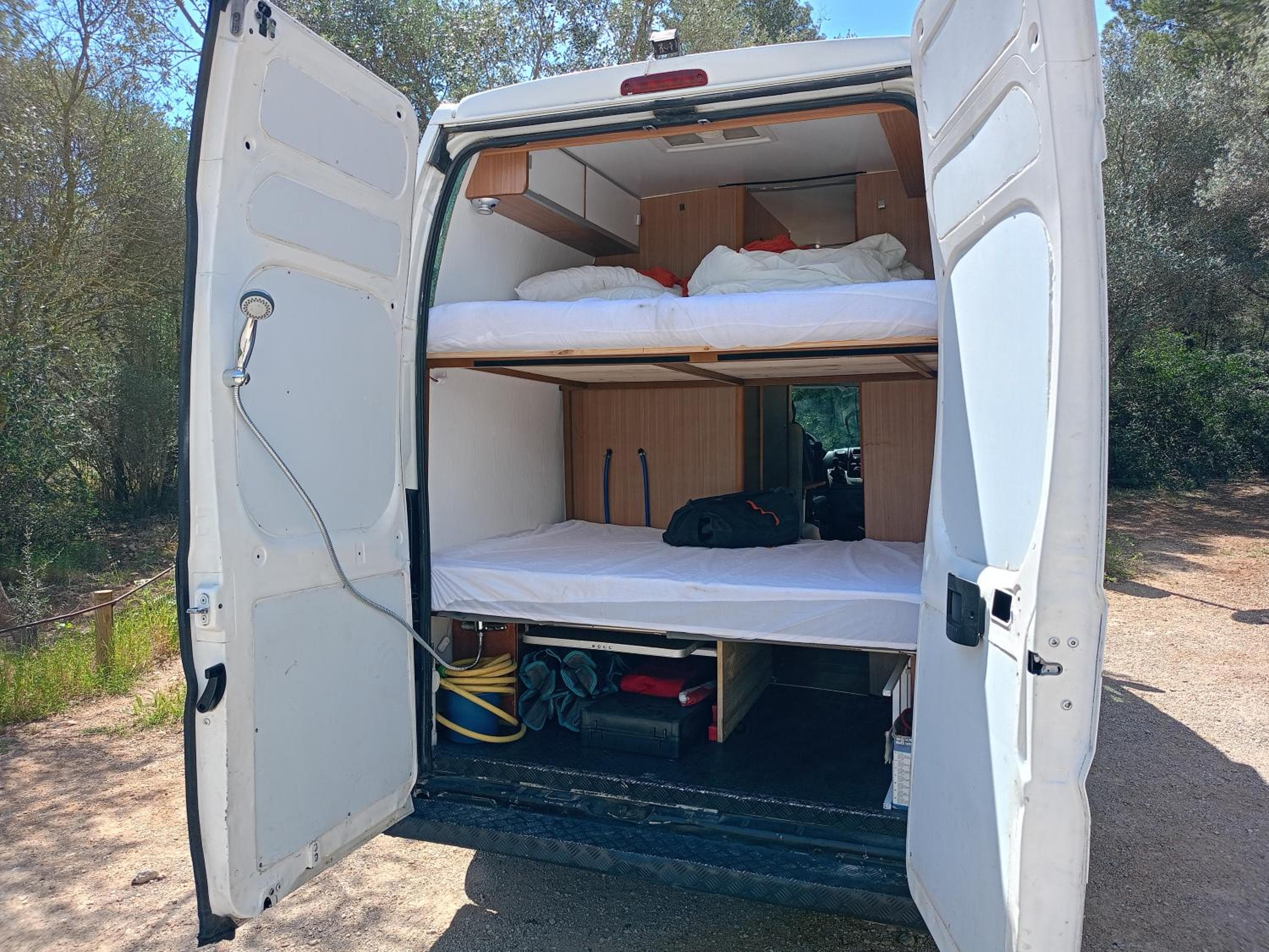 Furgoneta Camper Gran Volumen — 7