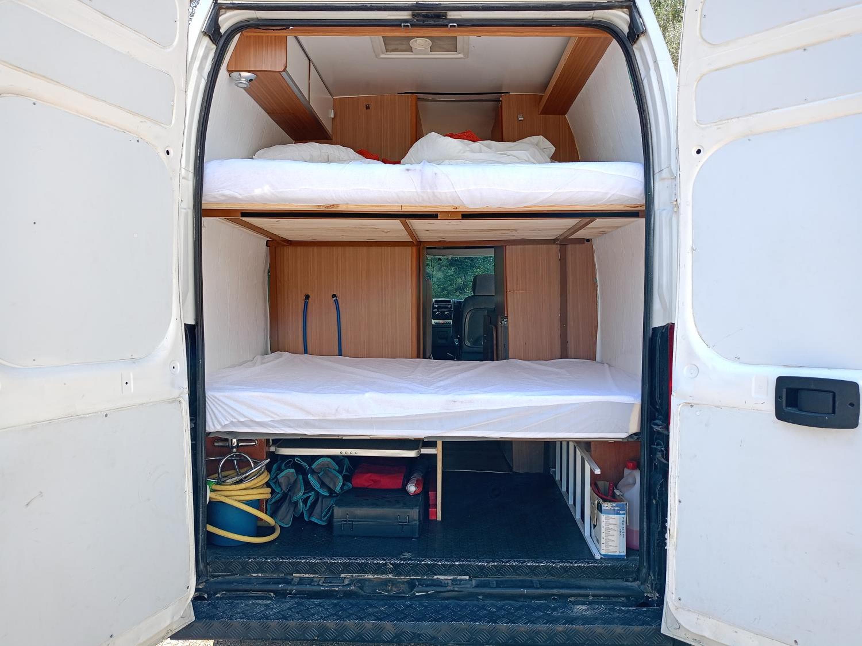 Furgoneta Camper Gran Volumen — 27