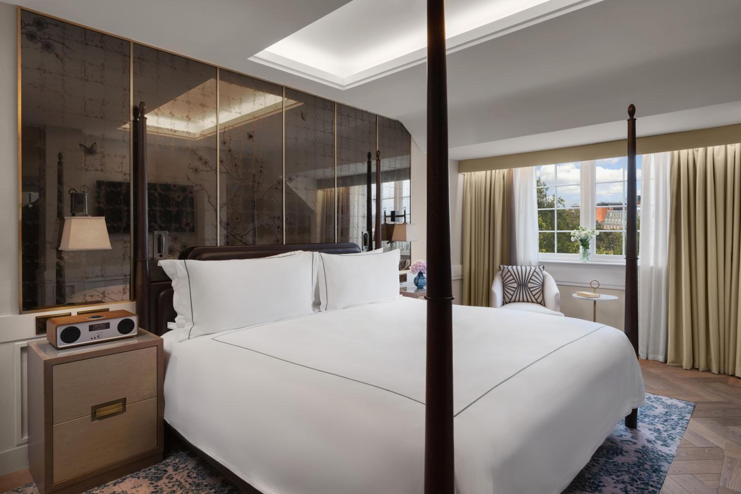 Das Biltmore Mayfair — 30