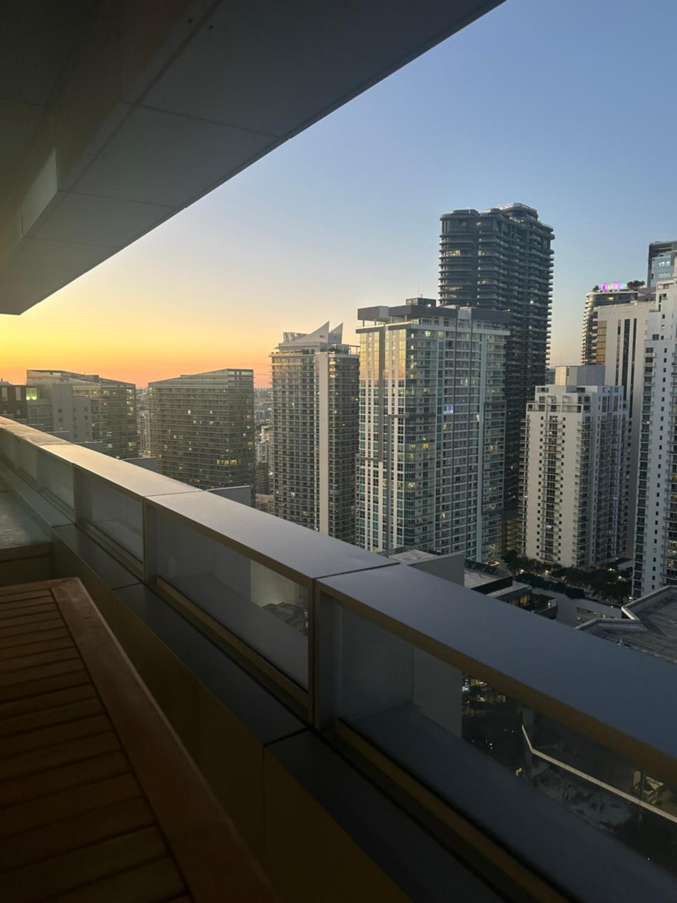 Brickell Floor 31 AKA- Sea View by Palermo Home Miami — 4