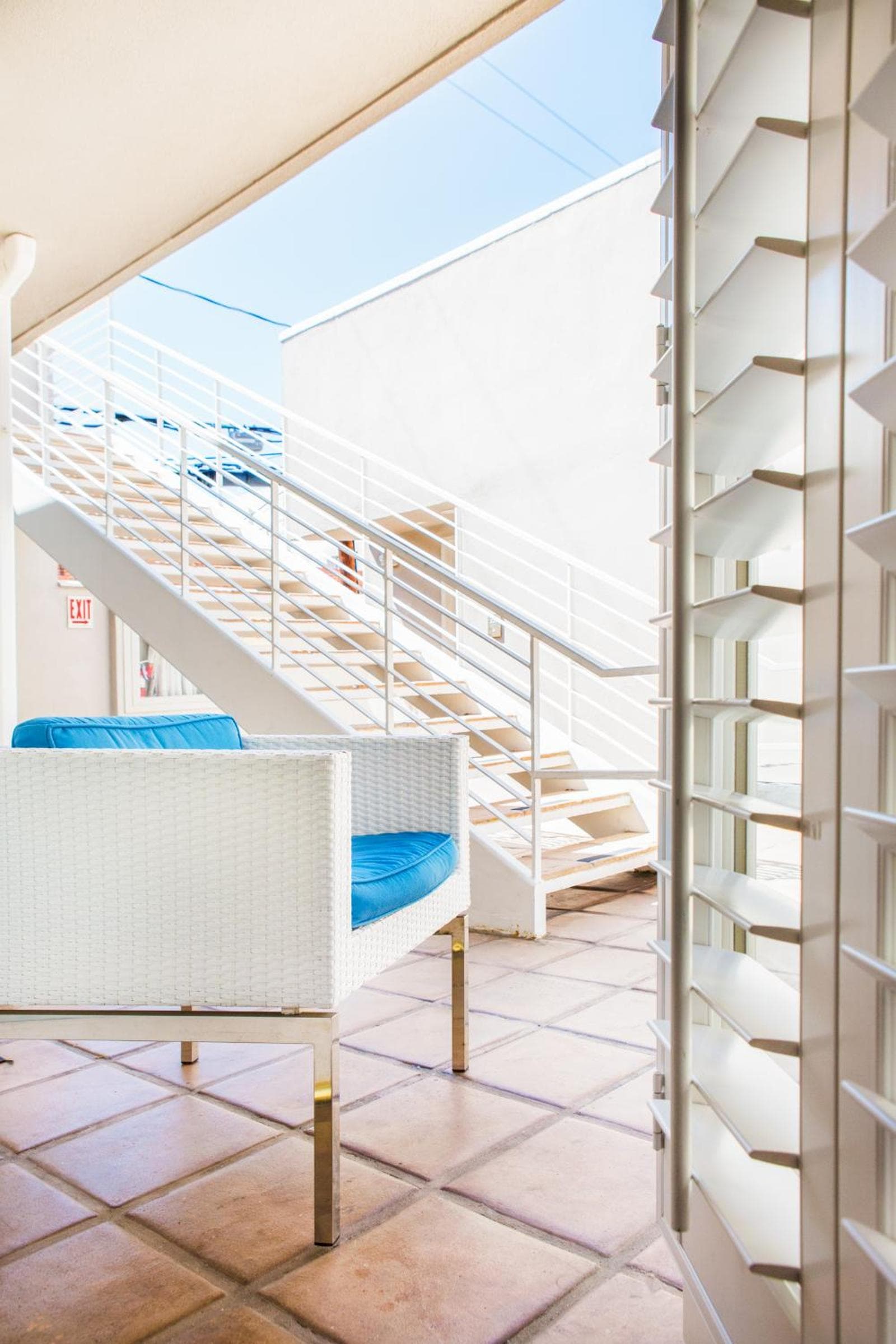 Mosaic Hotel Beverly Hills — 2