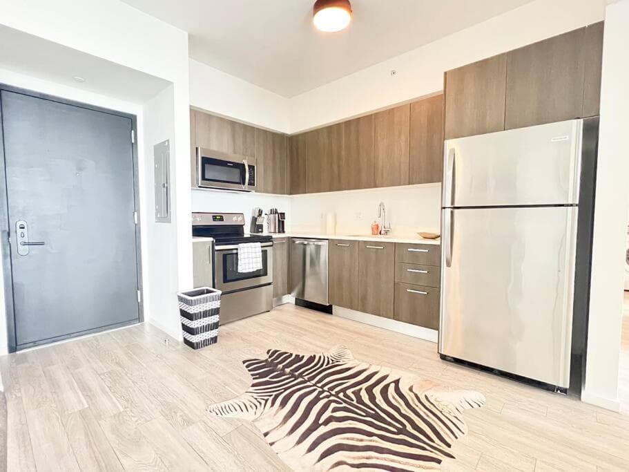 Miami Biscayne Bay Fortress! High Rise Water Views, Lux! — 10
